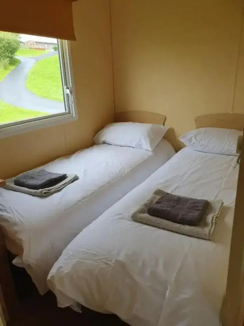 Lochside Retreat at Three Lochs Holiday Park