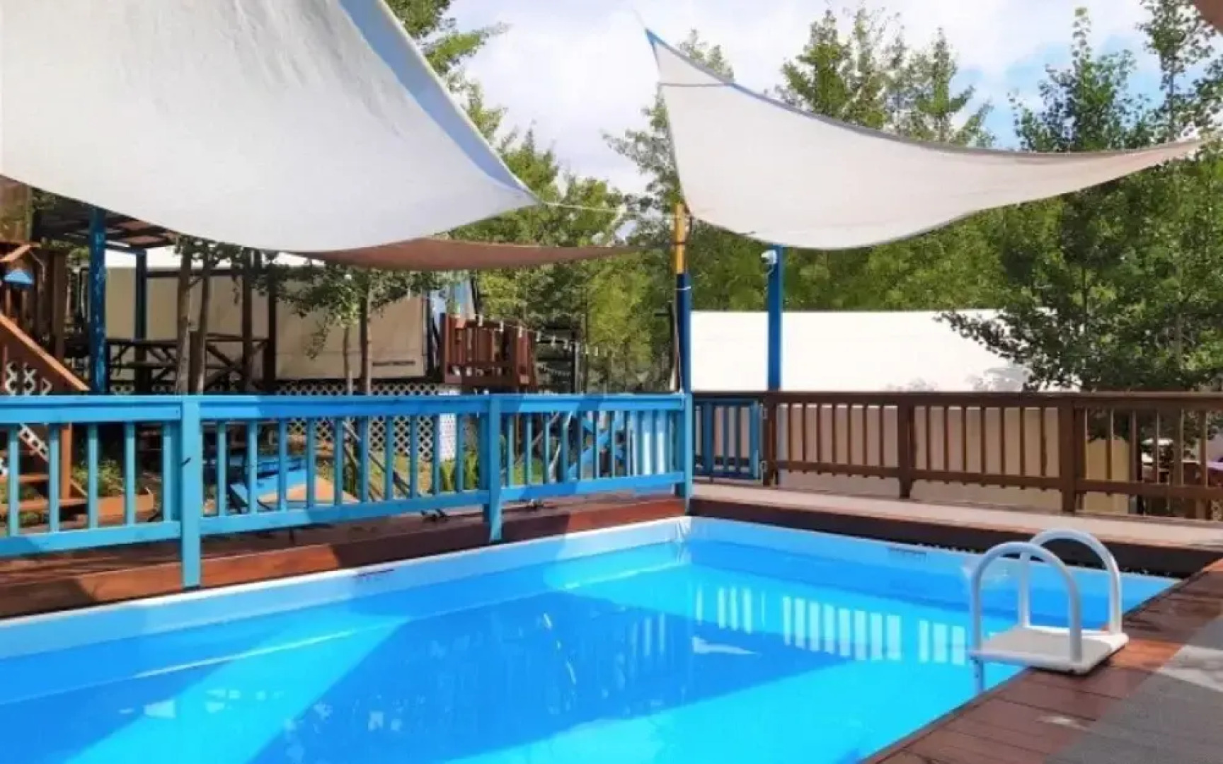 Chuncheon Yellow Hill Glamping Pension