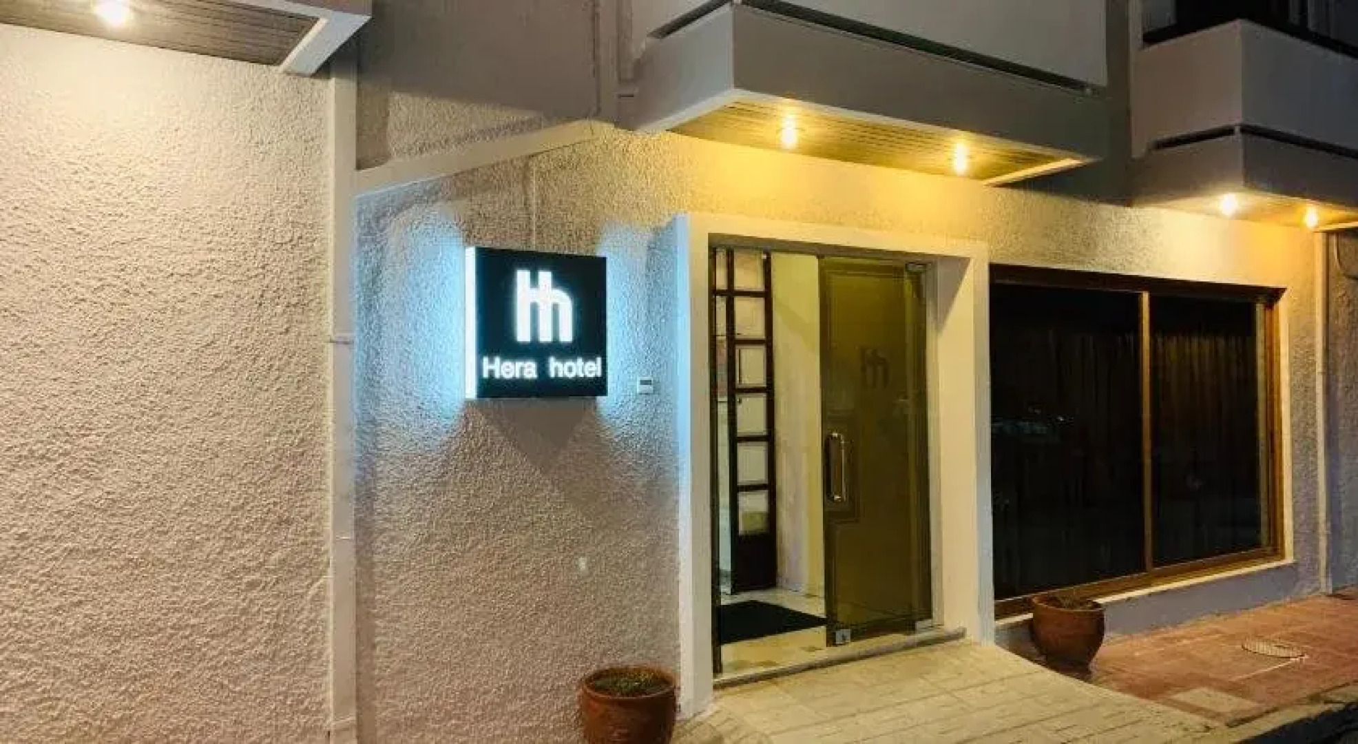 Hera Hotel