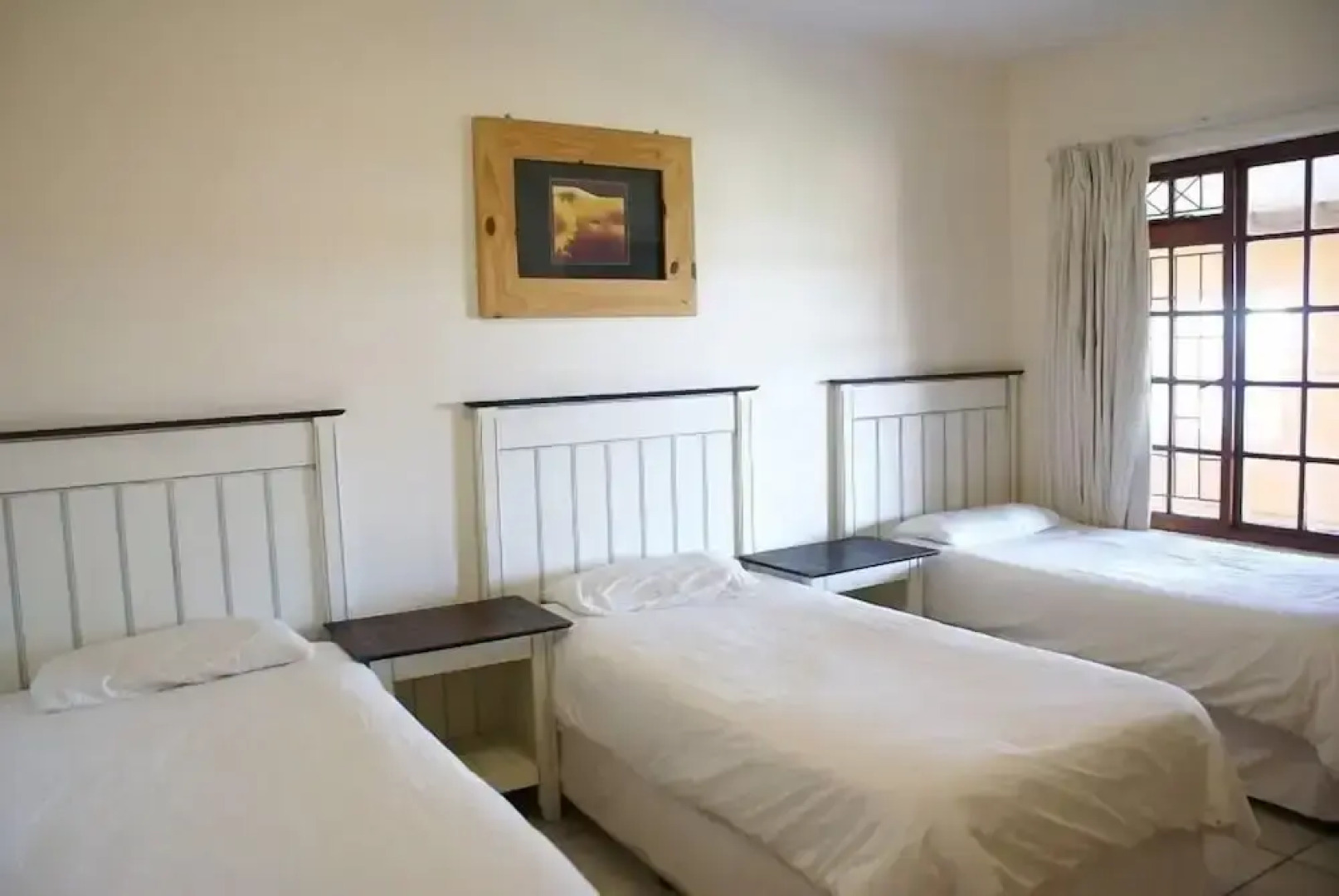 Island Vibe Jeffreys Bay Hostel