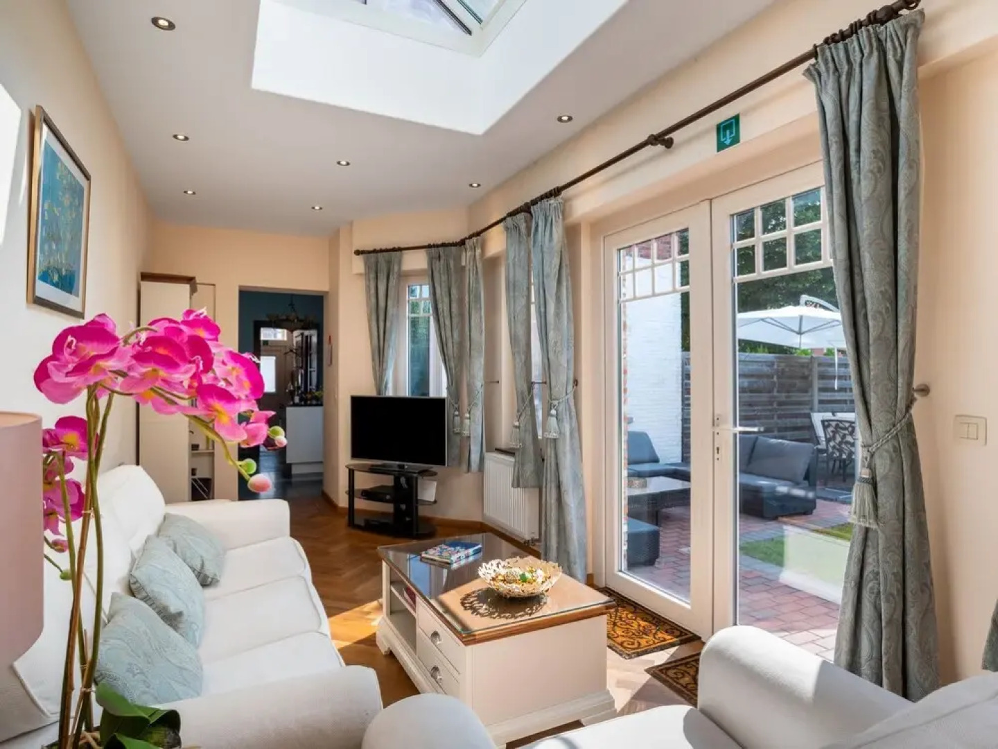 Jasmine Mol in Mol With 3 Bedrooms and 1 5 Bathrooms