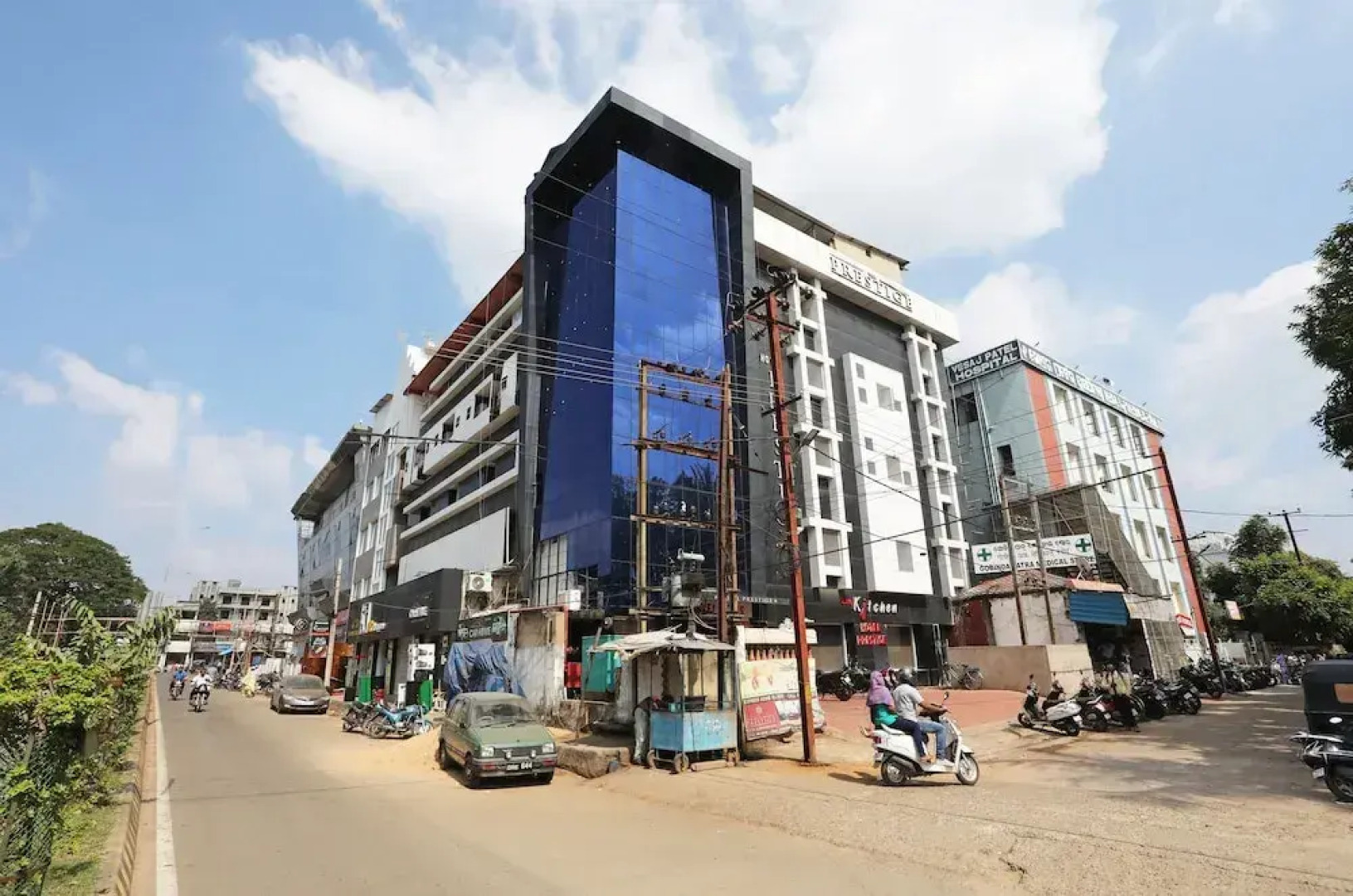 OYO 23385 The Prestige Hotel & Convention