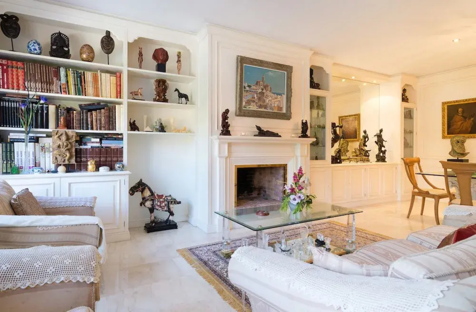 Preciosa villa mar y montaña