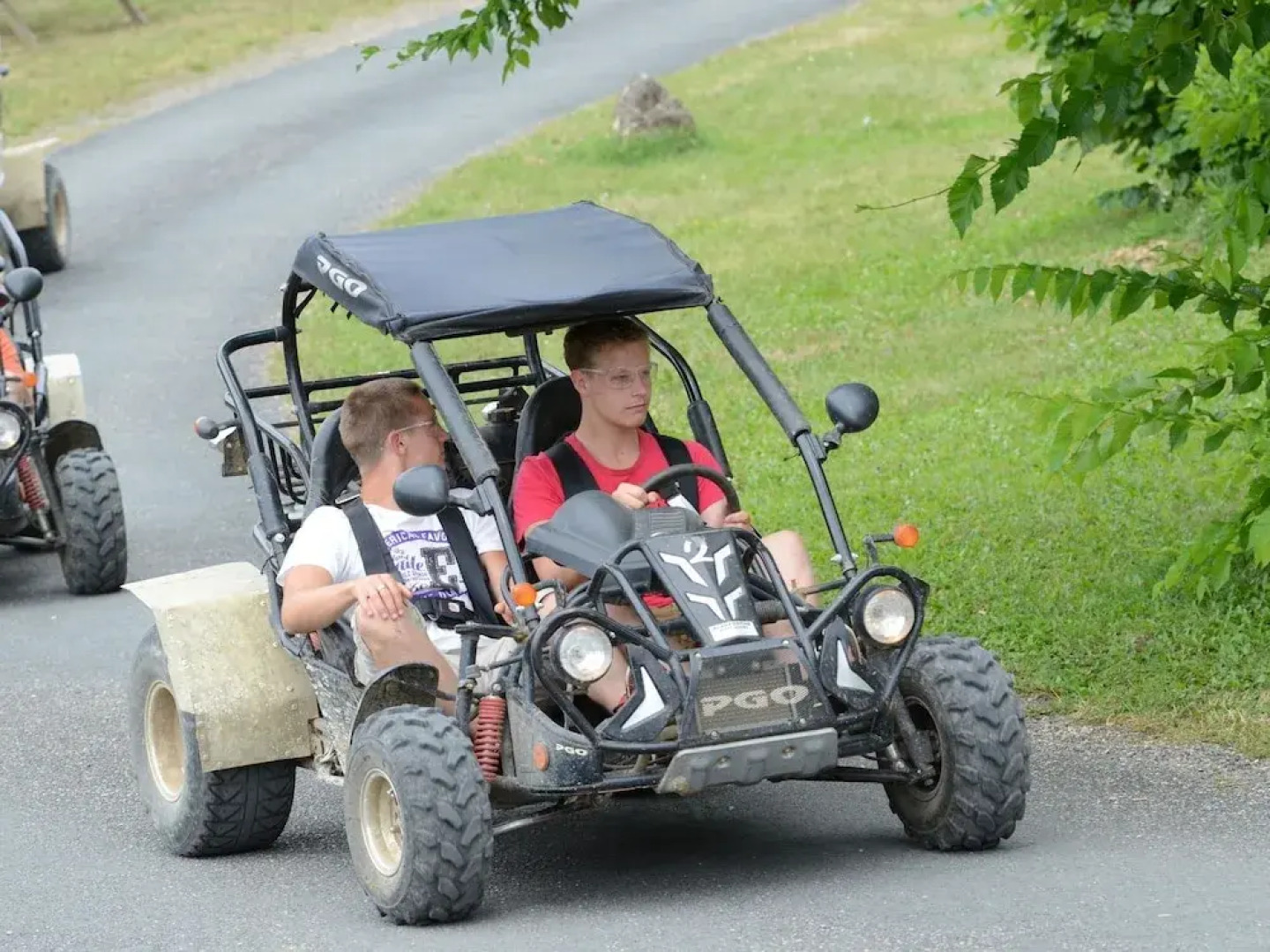 Cozy Chalet With a Porch in a Wonderfully Green Environment