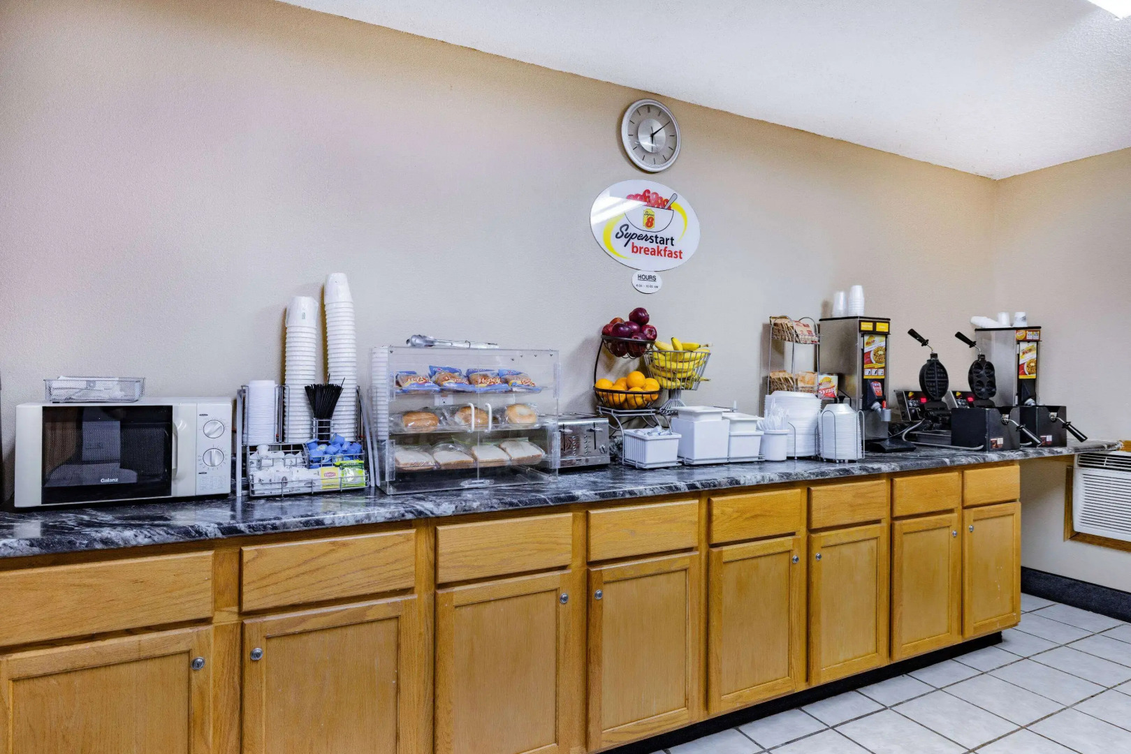 Super 8 by Wyndham Valentine NE