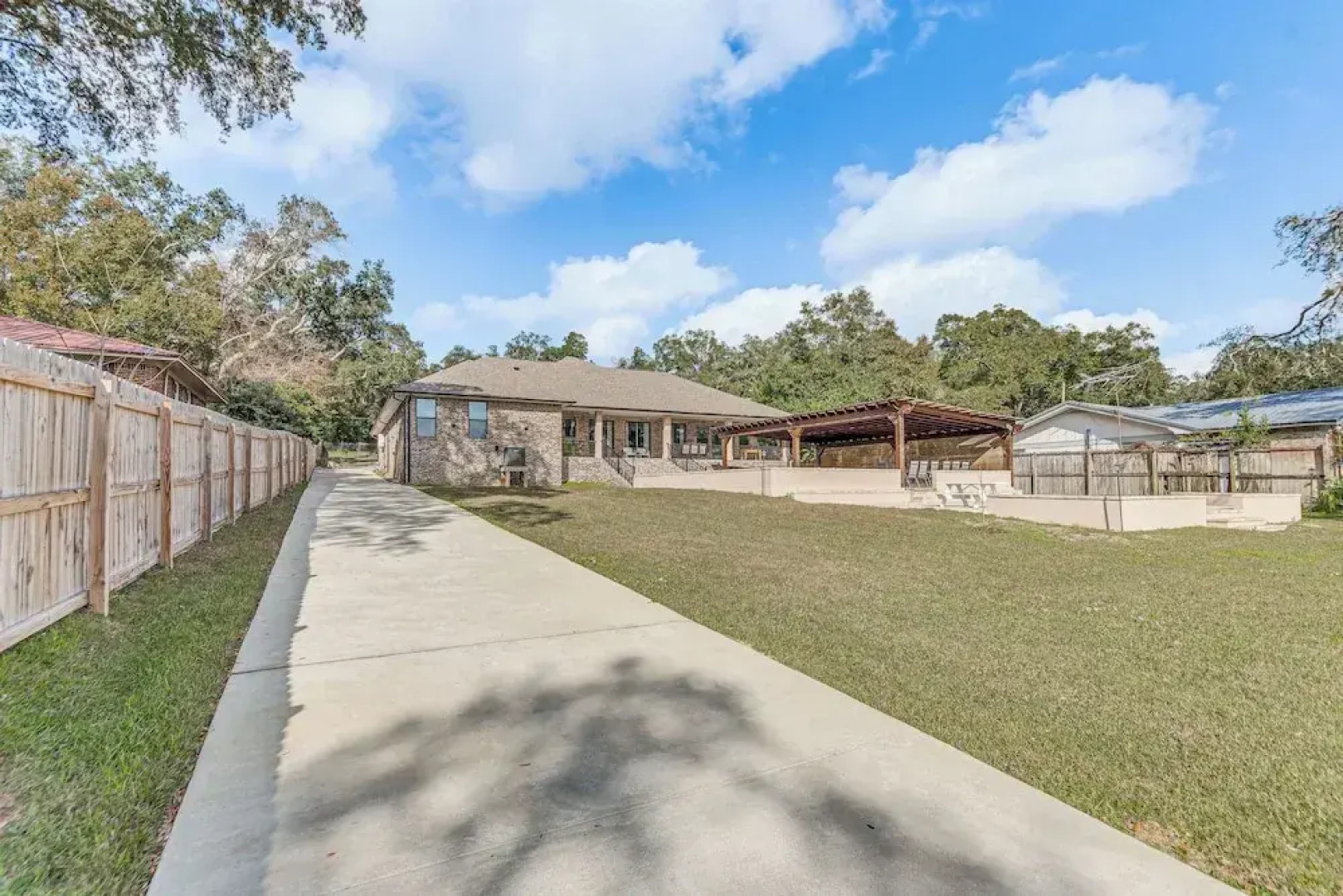Waterfront Retreat w/ Outdoor Oasis in Pensacola