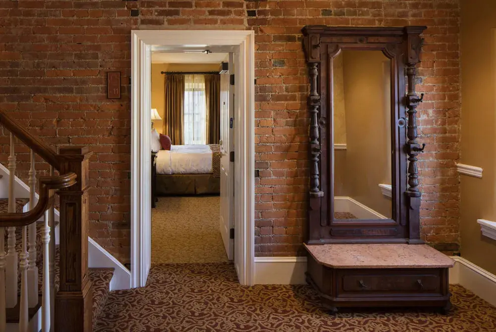 Washington House Hotel