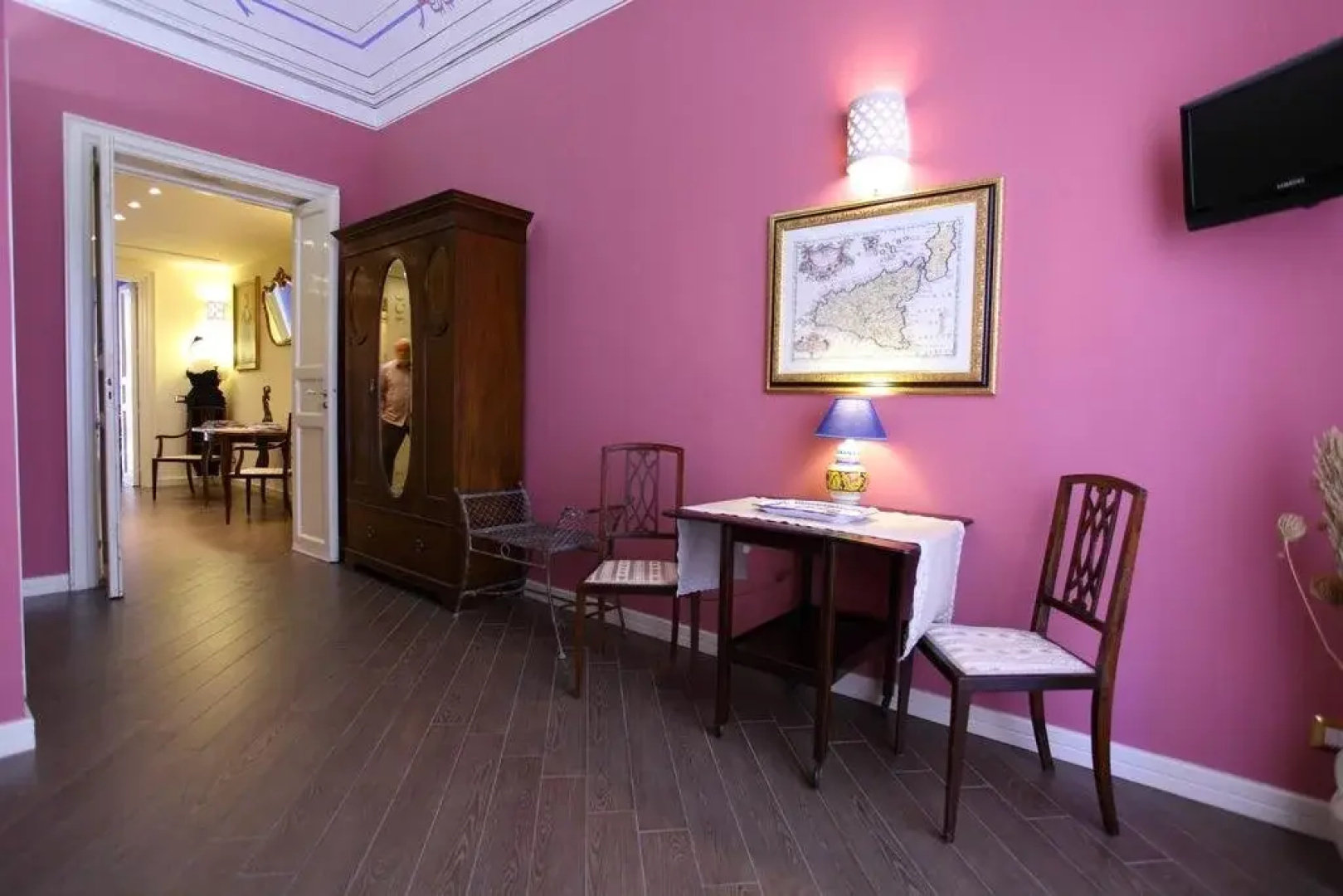 B&B Pacettis Place