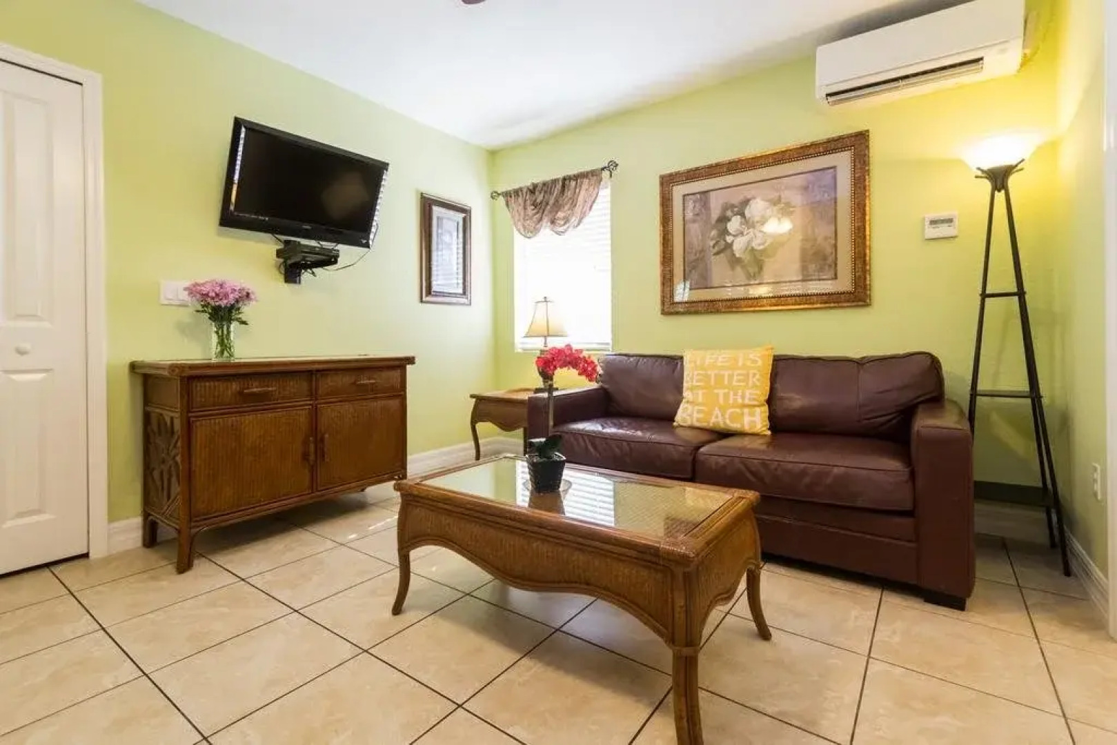 Tropical Beach Resorts