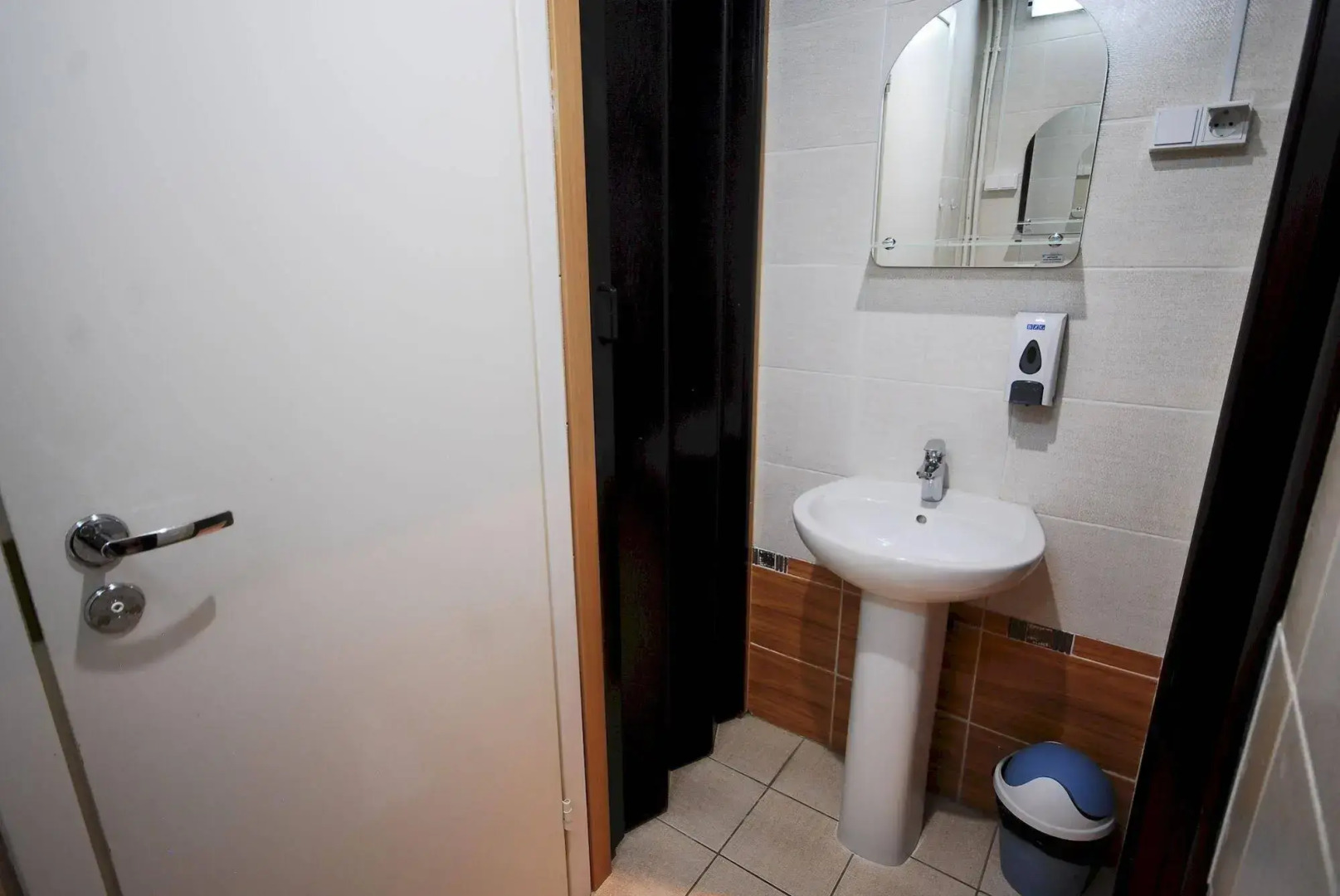 Landmark Hotels&Hostels