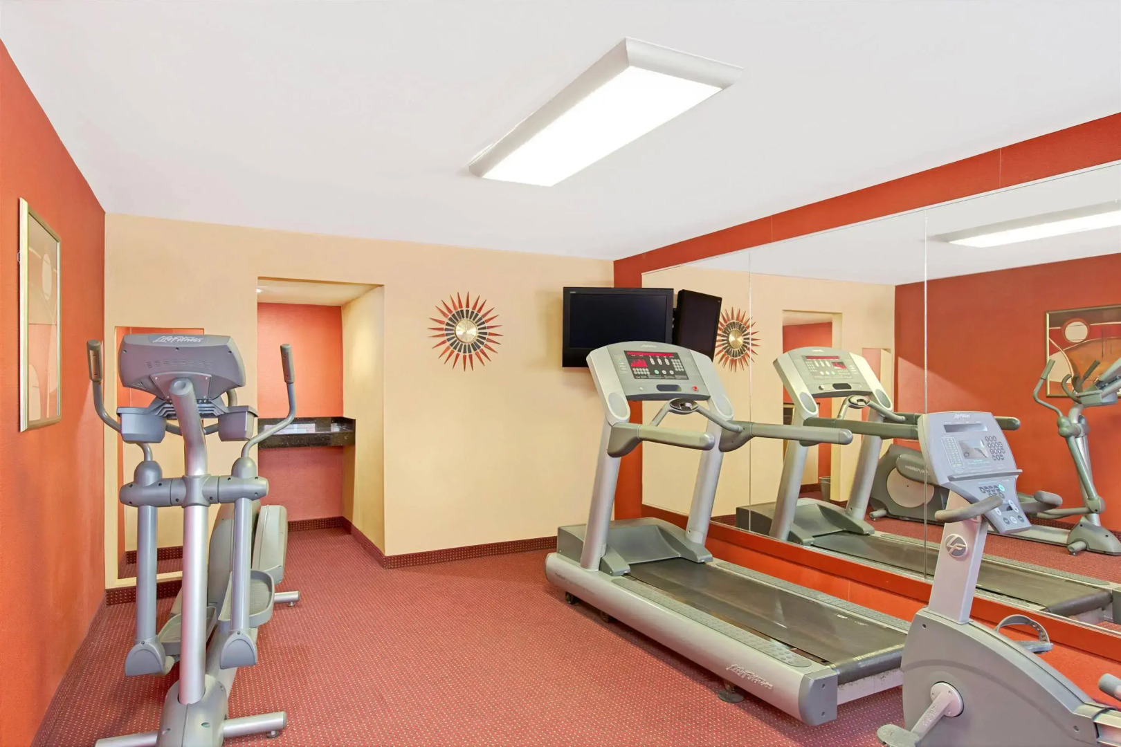 Red Roof Inn Bordentown - McGuire AFB