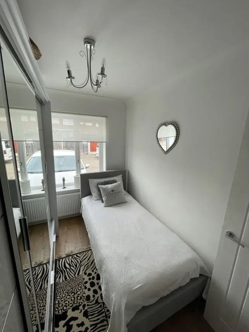 Beautiful 2-bed Bungalow in Canvey Island