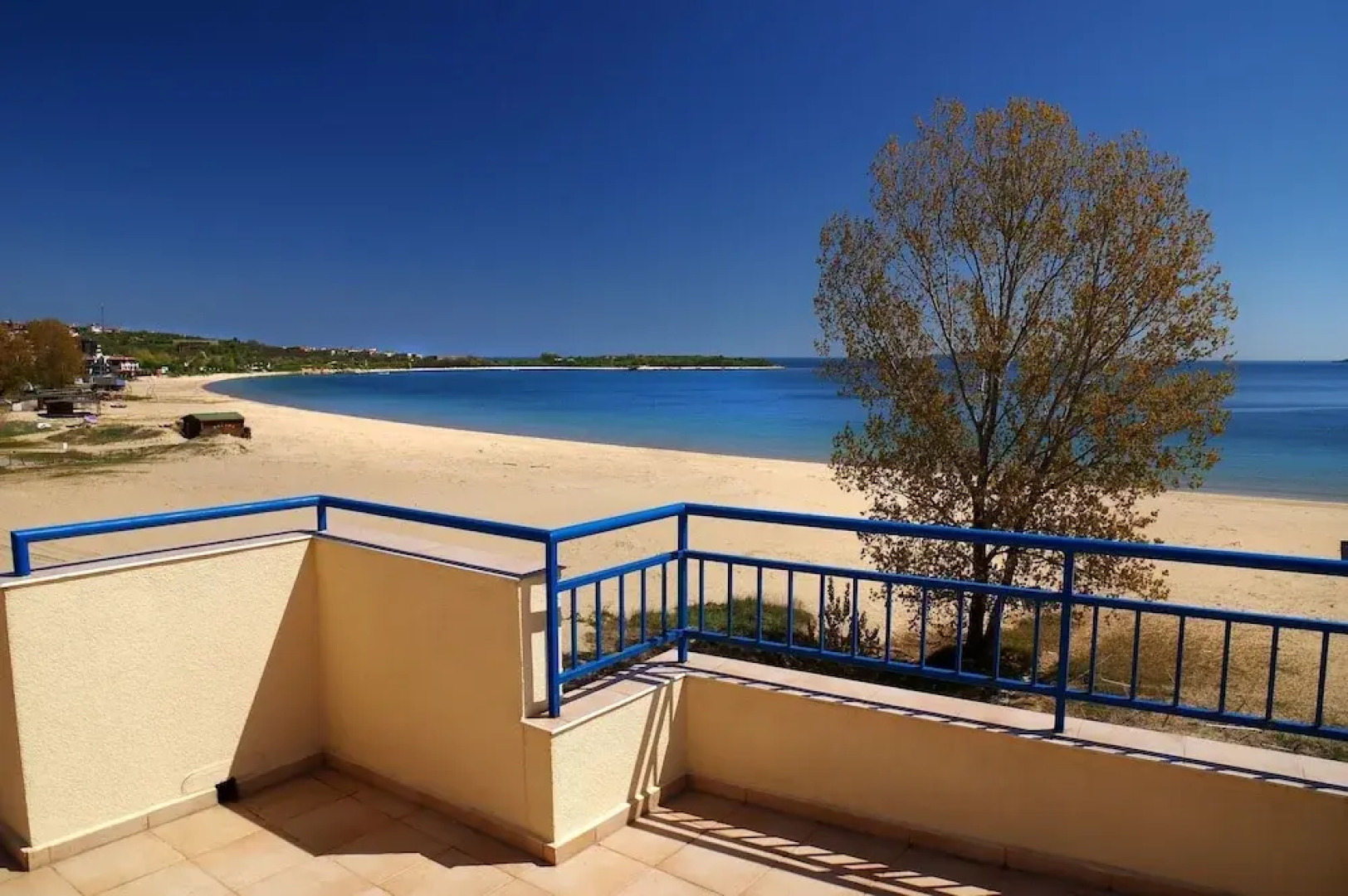 Scape Royal Beach Chernomorets