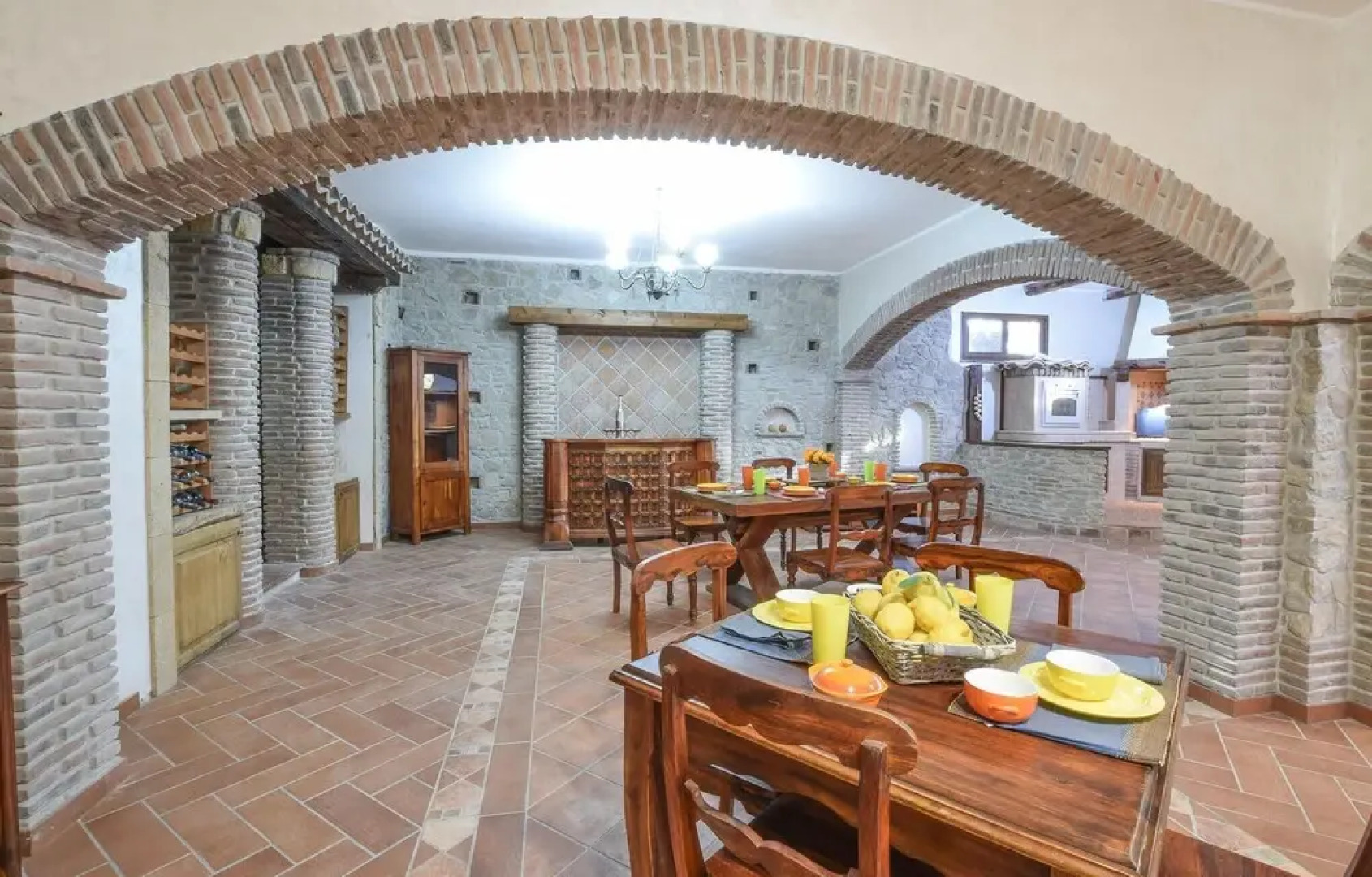 Amazing Home in Saline Ioniche With 4 Bedrooms, Wifi and Private Swimming Pool