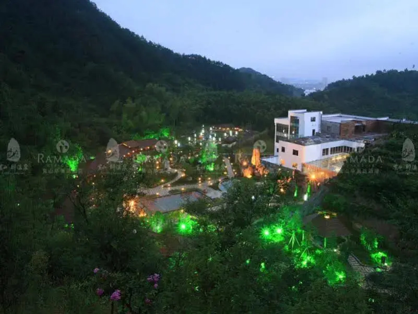 Zuiwenquan Holiday Hotel