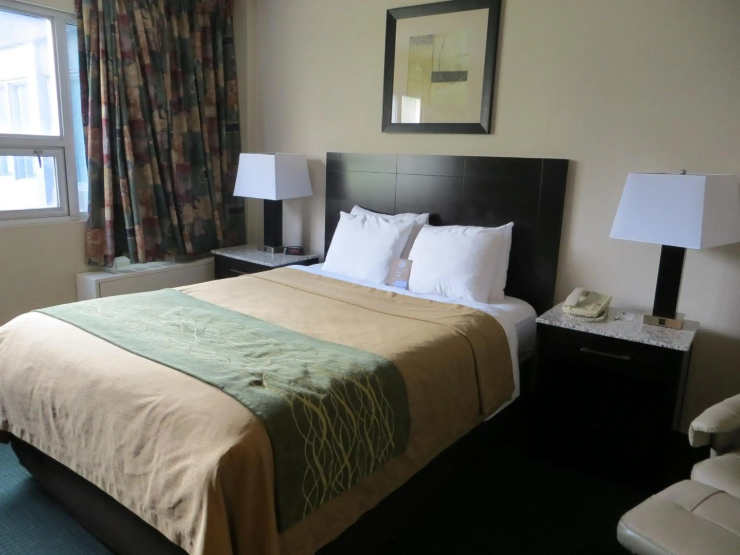Comfort Inn & Suites Downtown Edmonton