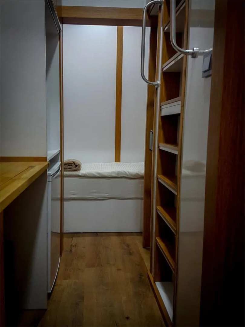 Becen Winter House
