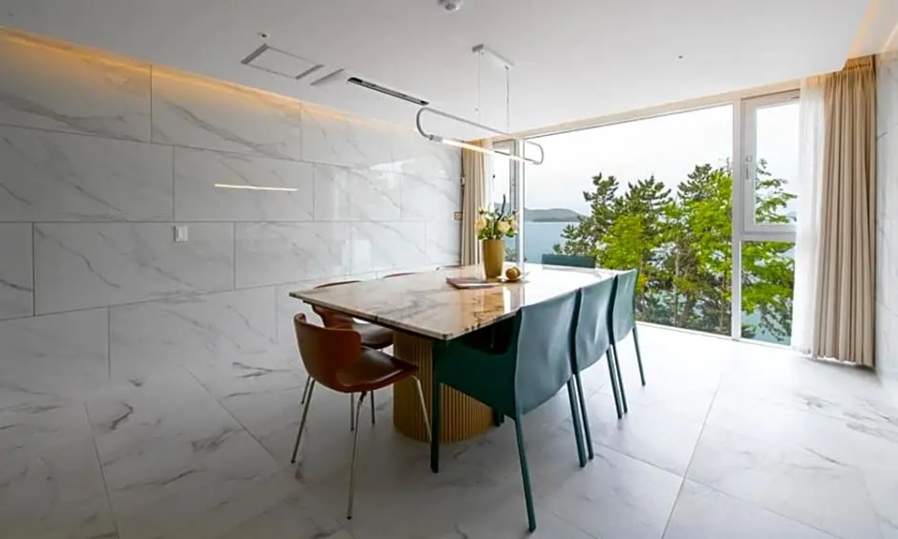 Laterrace Cove Suite