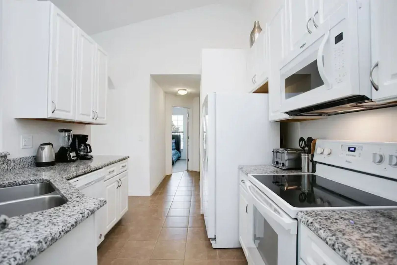 Rosemount Villa Providence 4