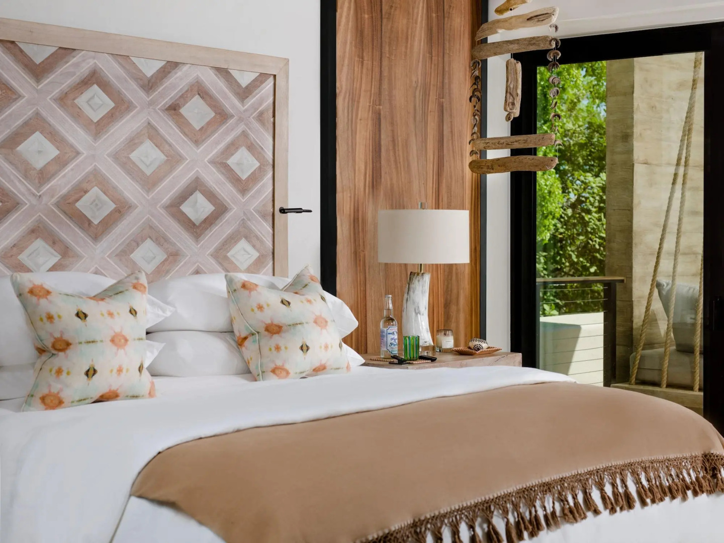 Susurros del Corazón, Auberge Collection