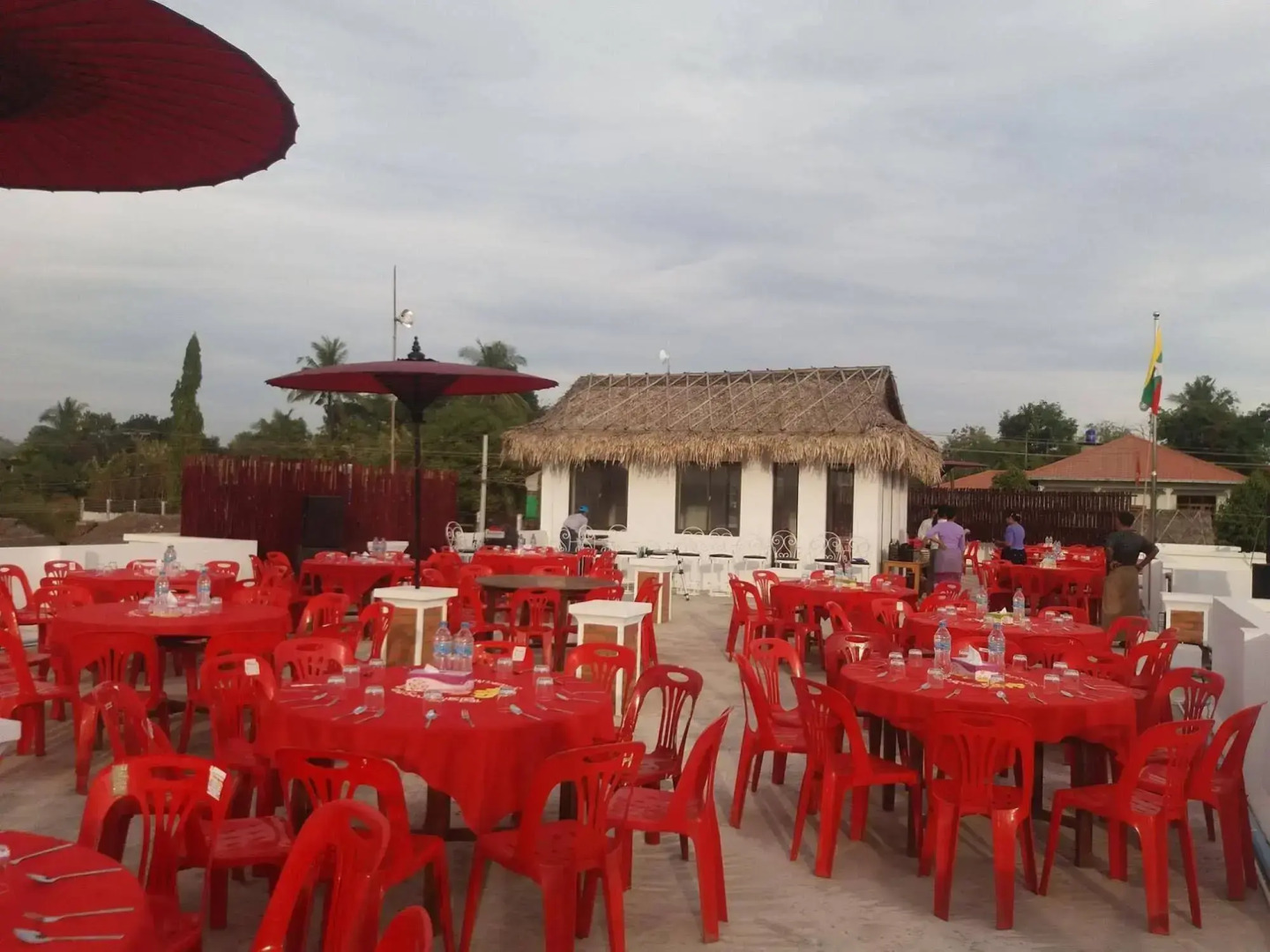 Hotel Queen Jamadevi