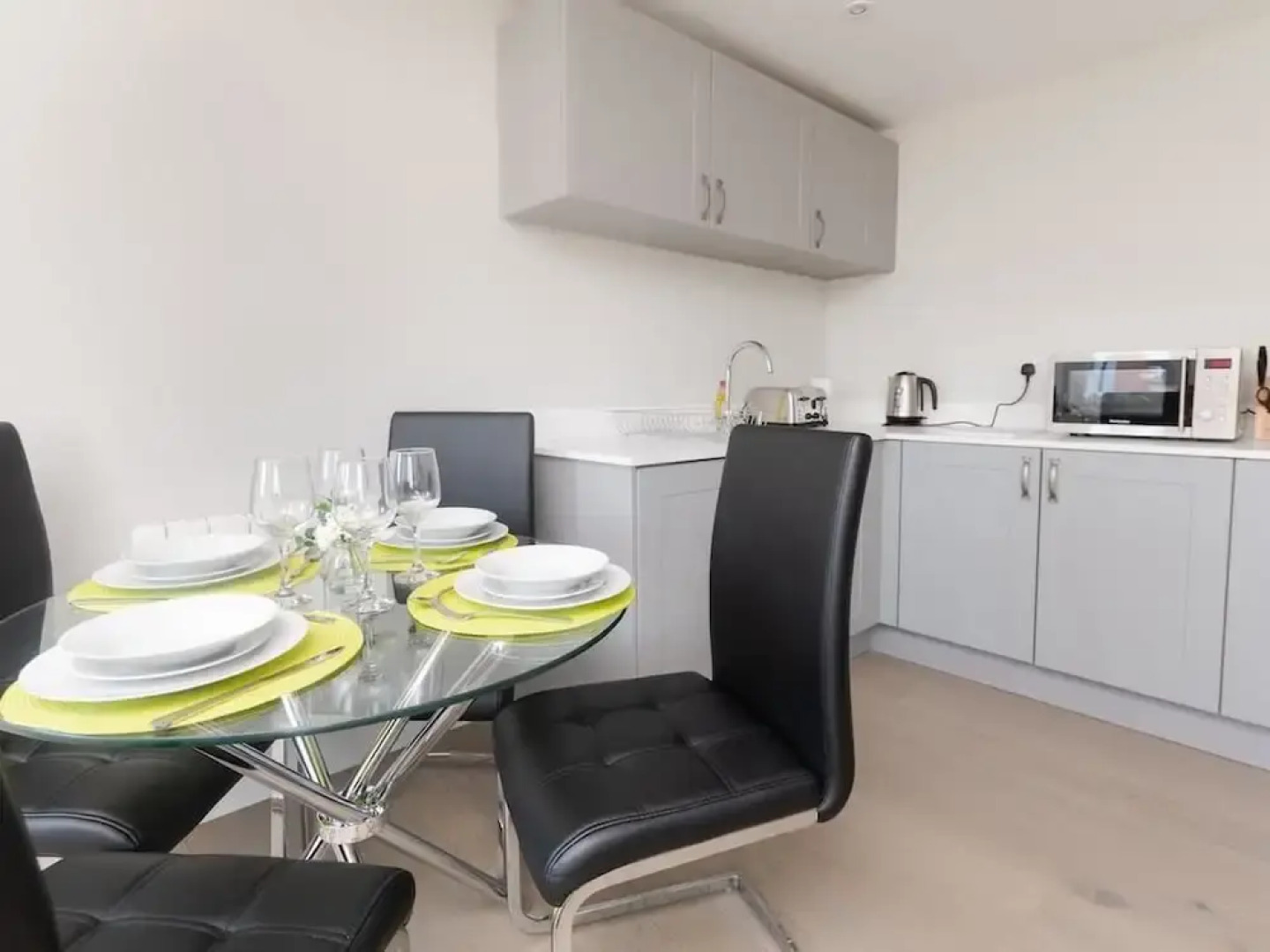 Topaz Serviced Apartments