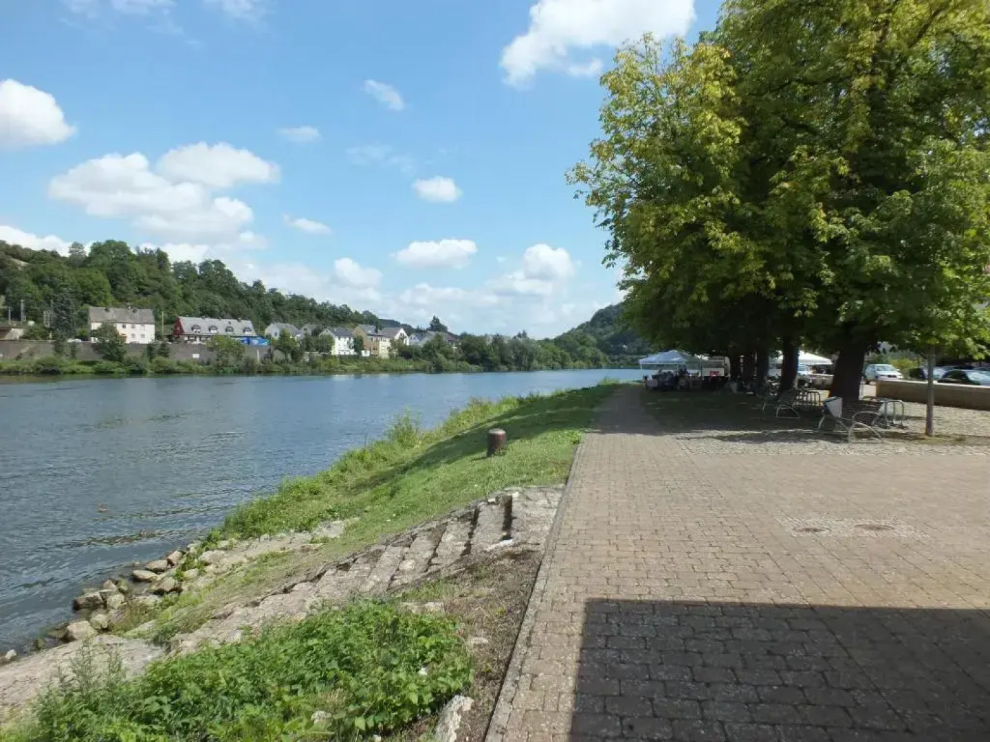 Rezas Bistro Restaurant Gästehaus