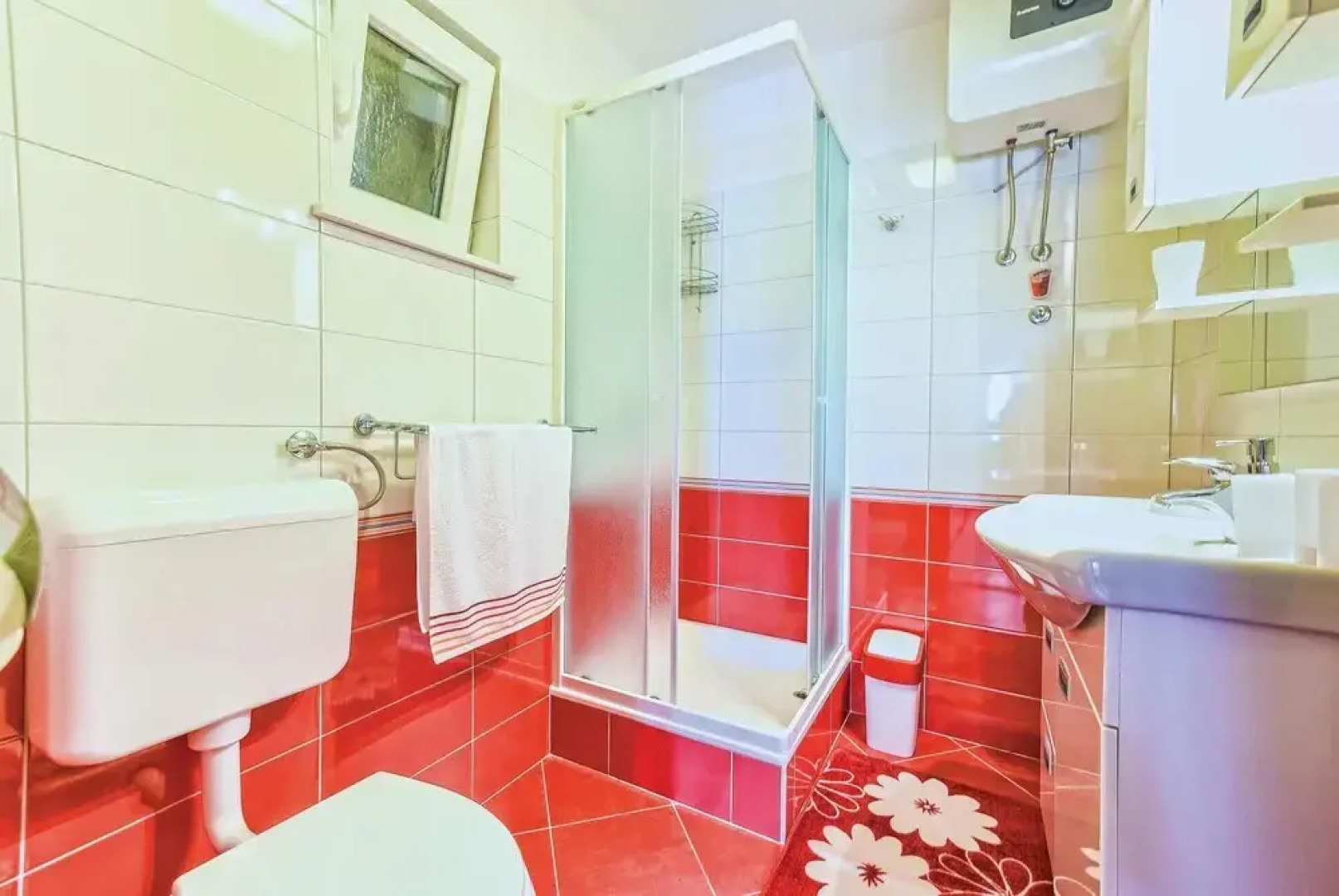 Amazing Home in Kustici With Wifi and 1 Bedrooms