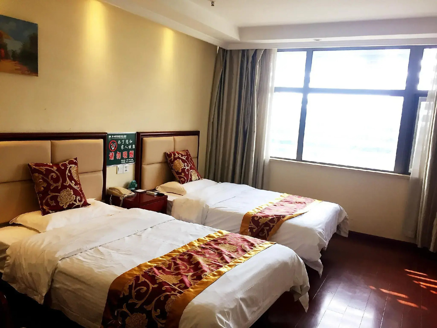 GreenTree Inn Suzhou Taiping Town High-speed North Station Express Hotel