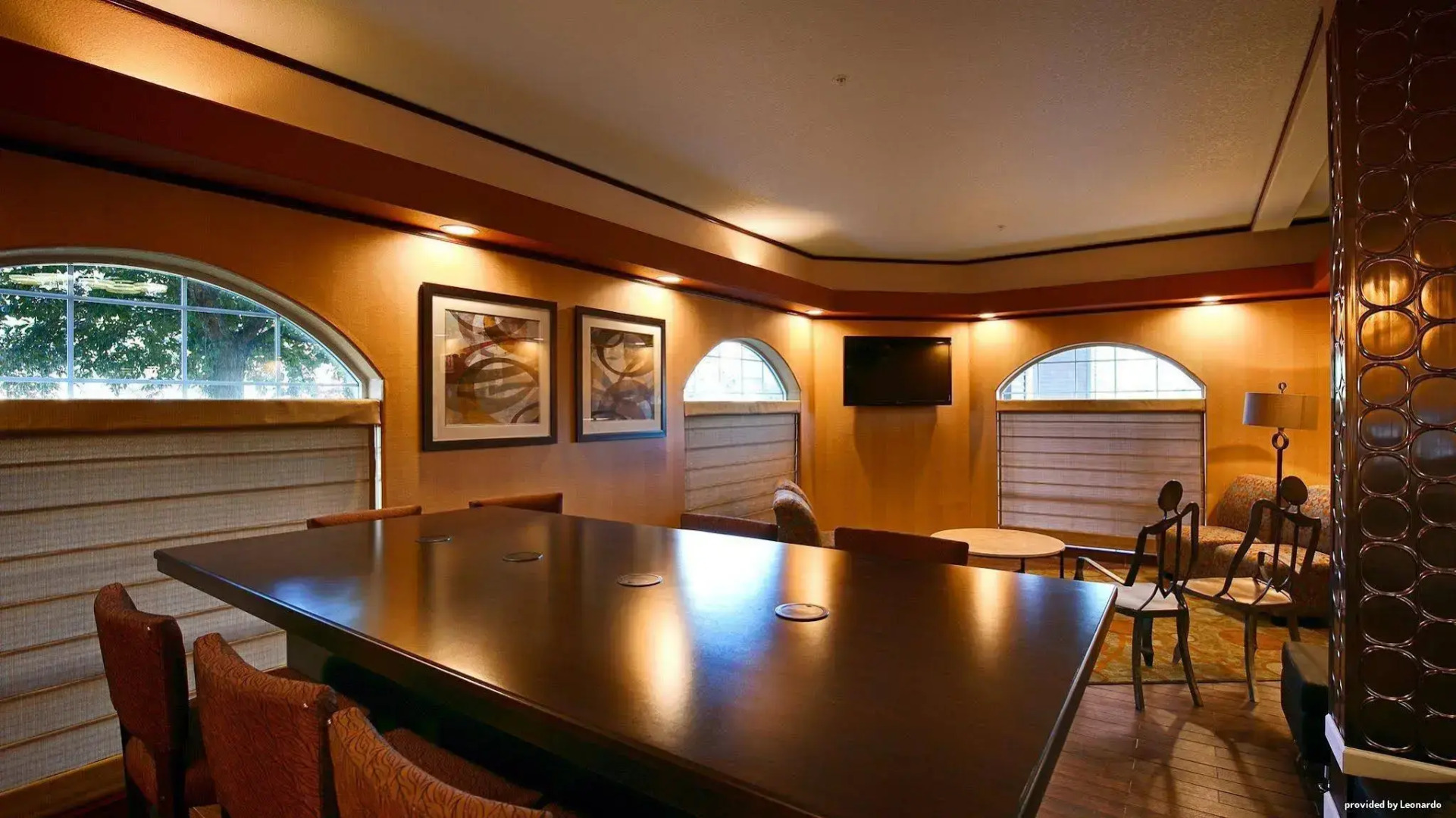 Best Western Plus Rama Inn & Suites