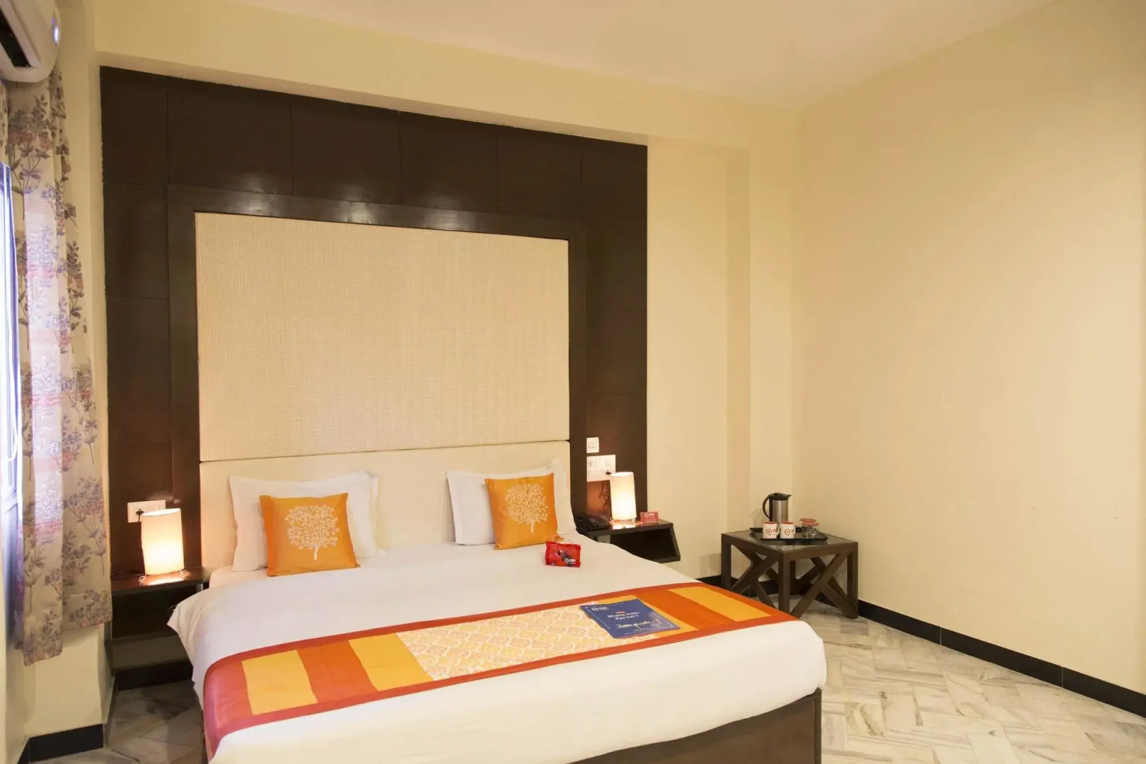 OYO 1322 Hotel Galaxy