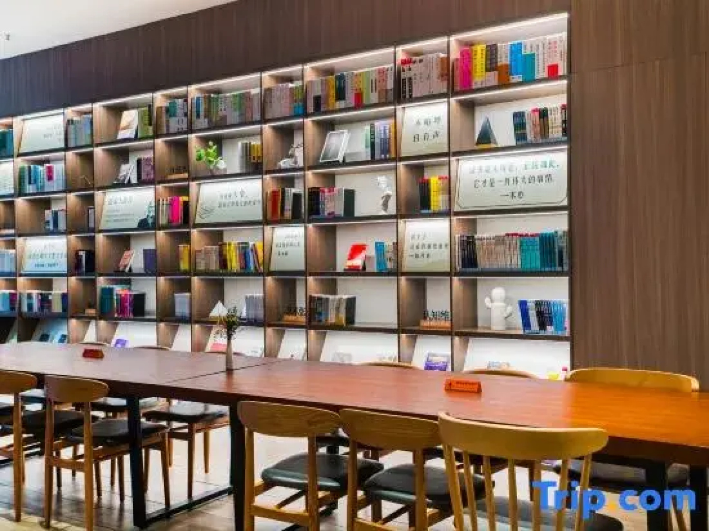 Hanting Express Yingtan Central Square Branch