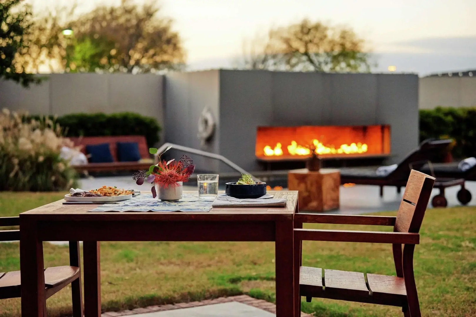 NYLO Dallas Plano Hotel, Tapestry Collection by Hilton