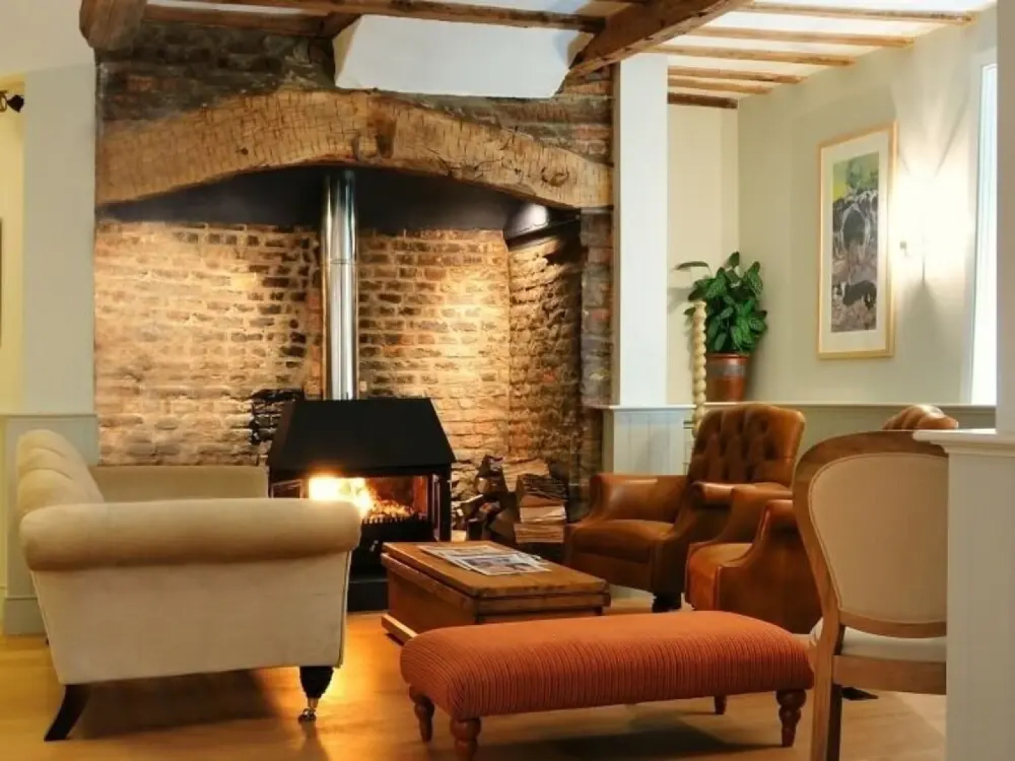 Checkers Pantry With Rooms