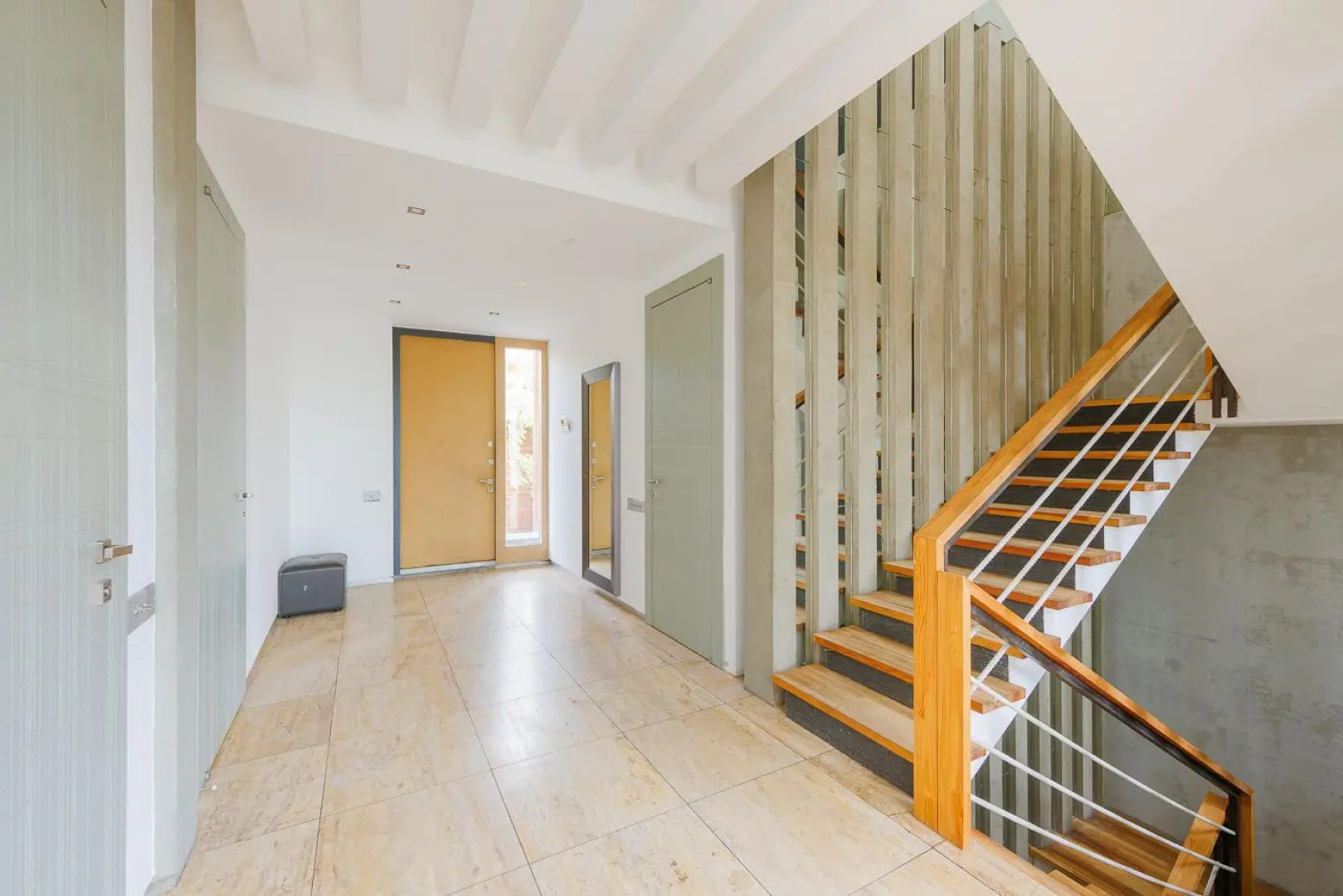 Коттедж с бассейном в Нахабино