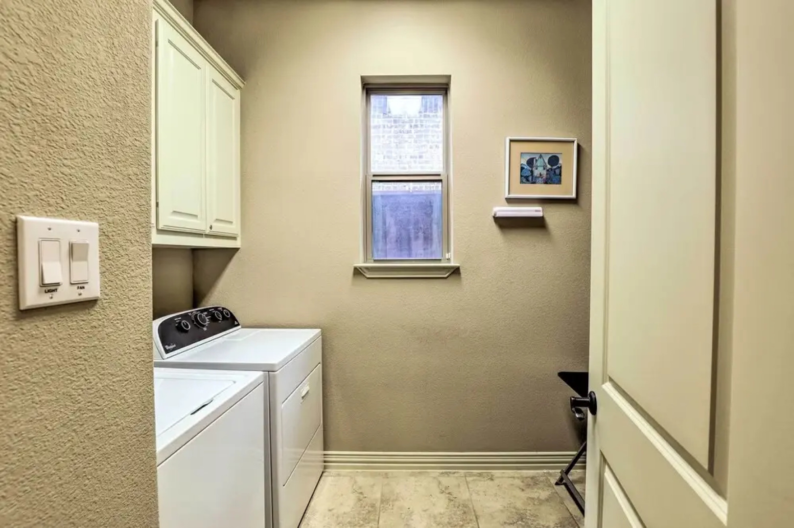 Chic Family-friendly Home in Irving w/ Yard!