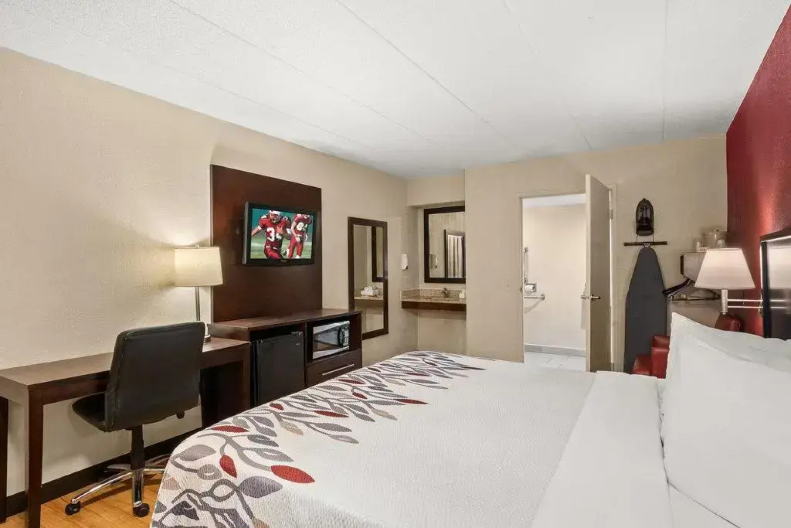 Red Roof Inn Lansing East – MSU