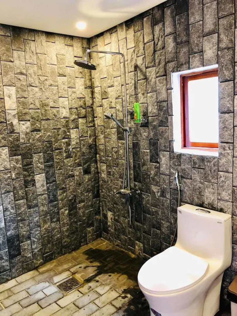 Ocean Beach Bungalows & Hostel