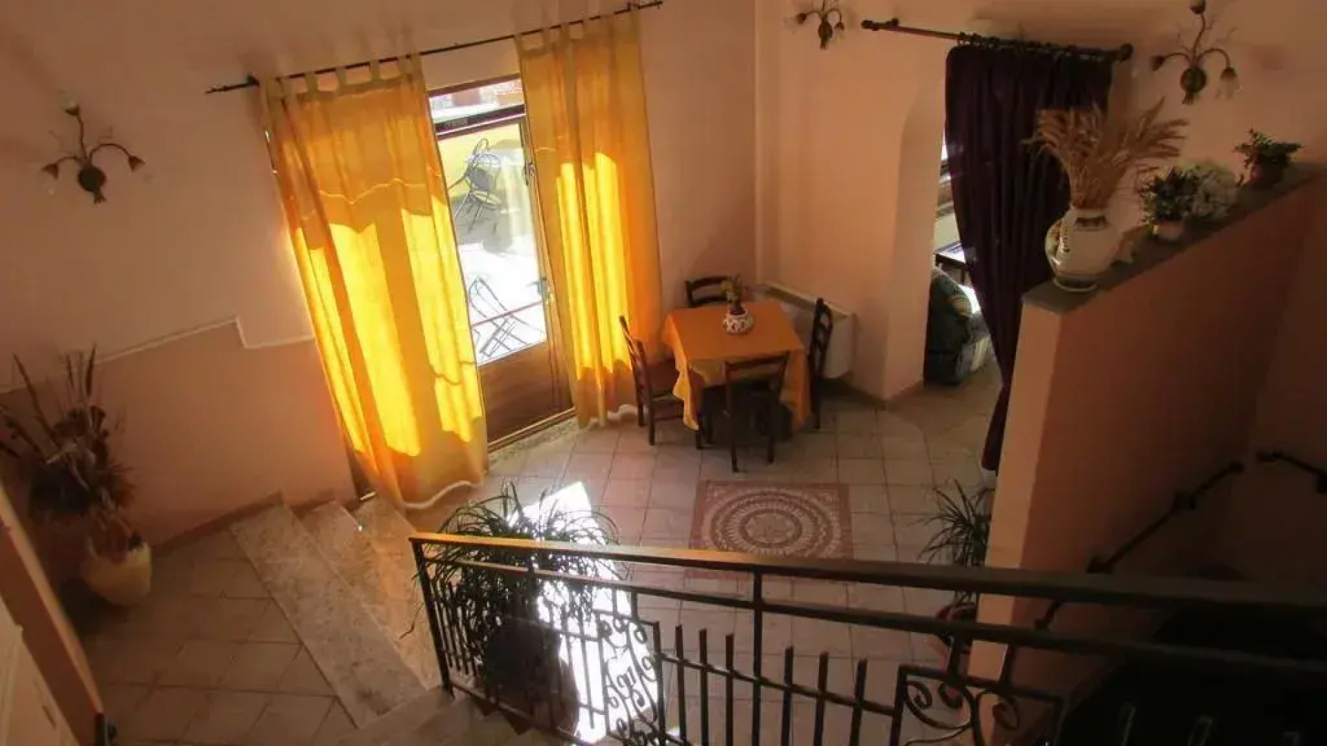 Al Palazzetto Set Fair