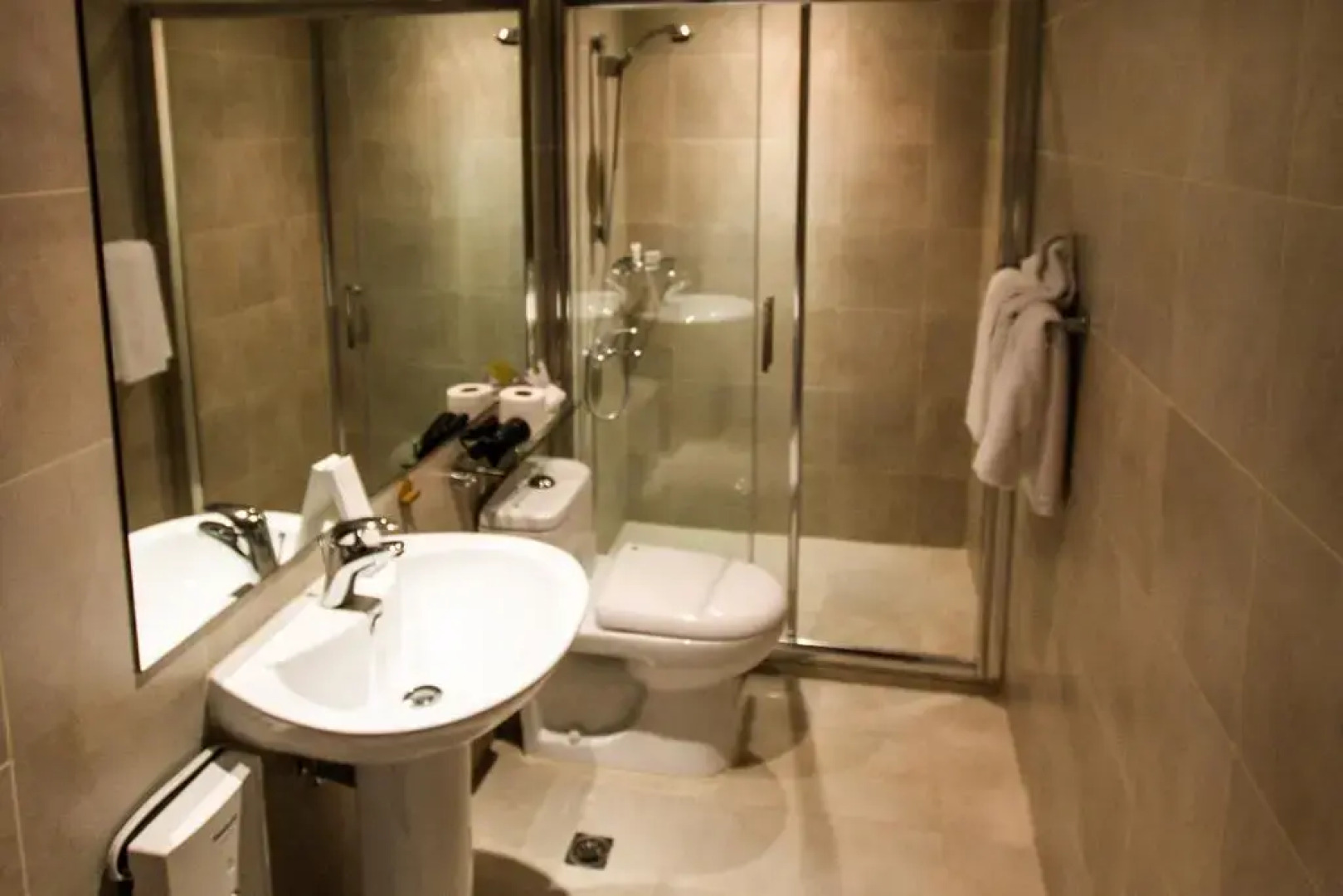 SIGLO SUITES @ The Gramercy Residences