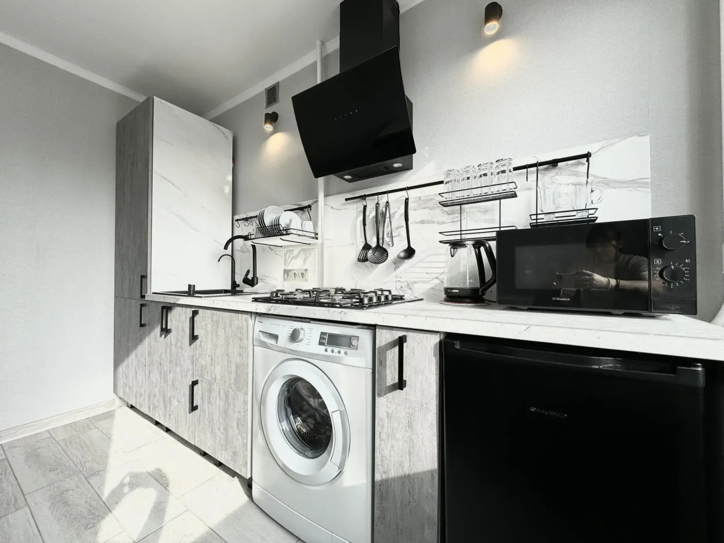 Апартаменты на Черняховского 12