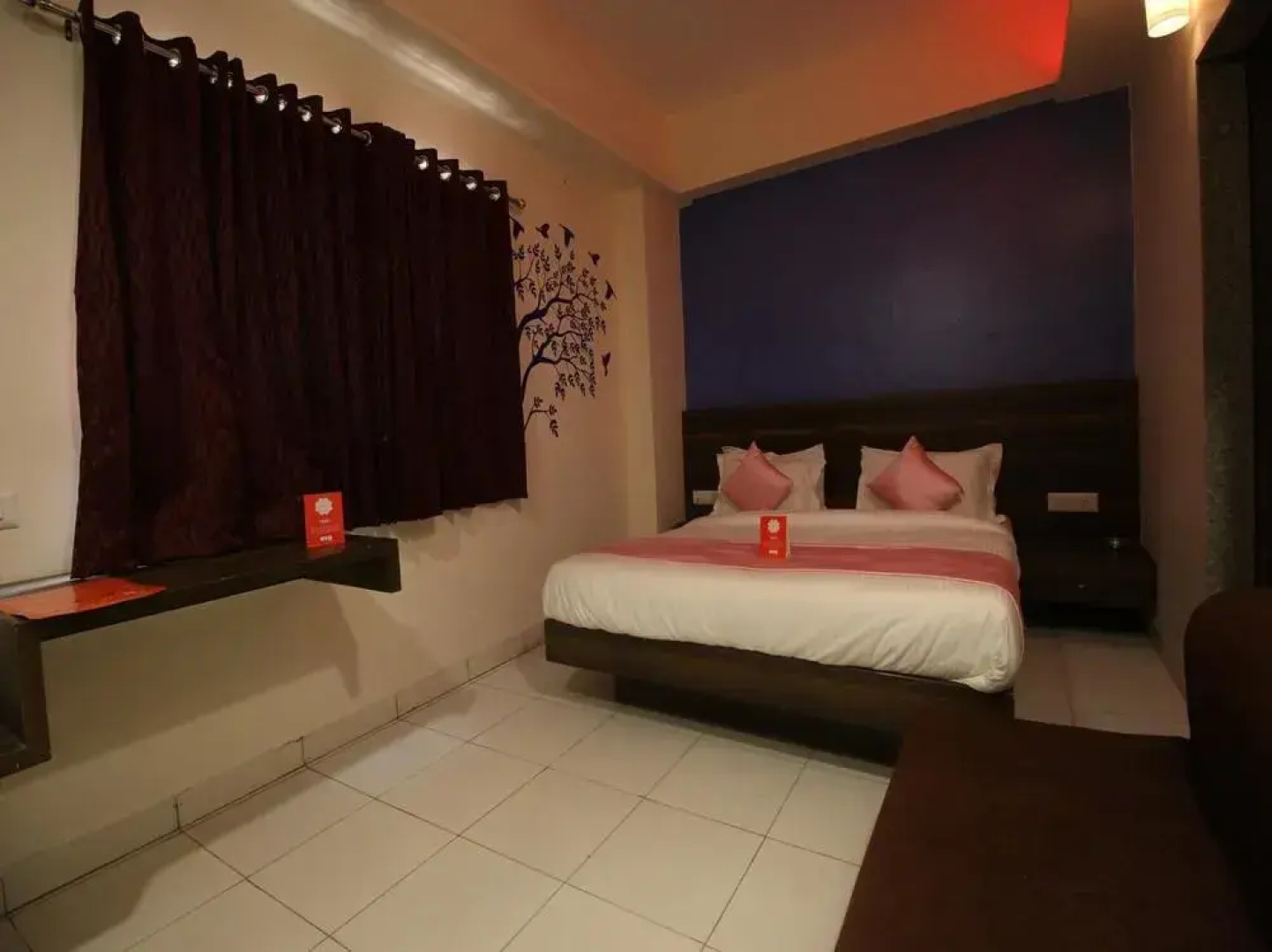Hotel Prayosha