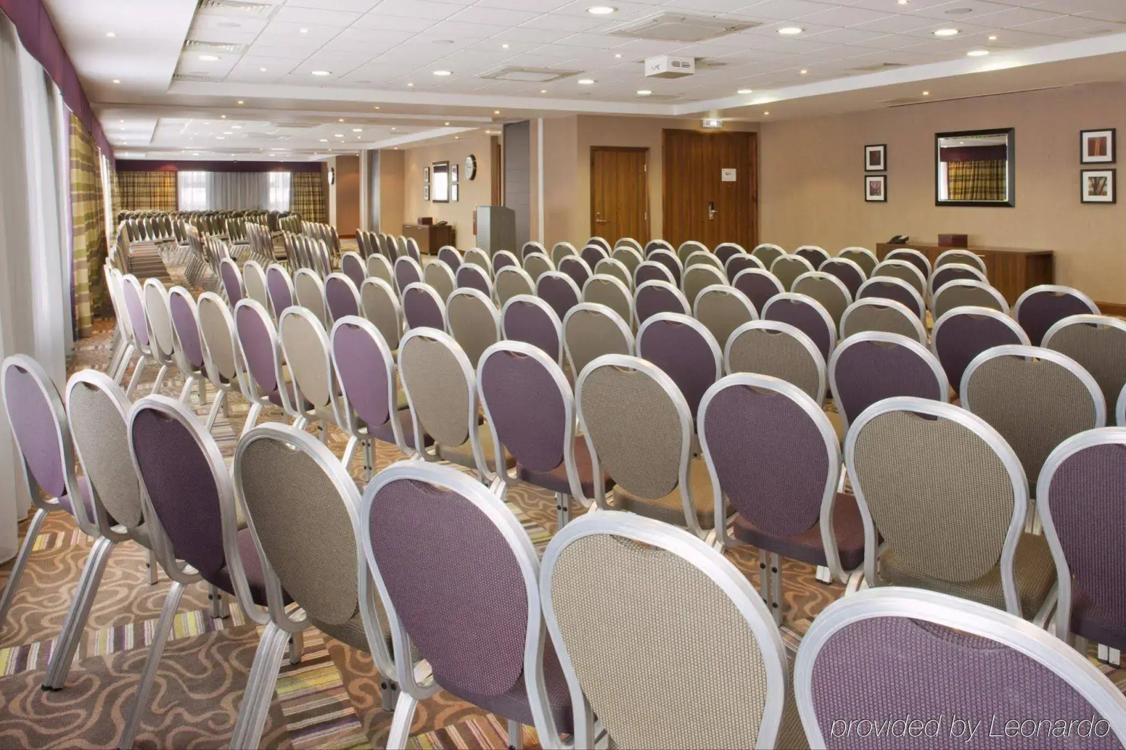 Holiday Inn Stevenage by IHG