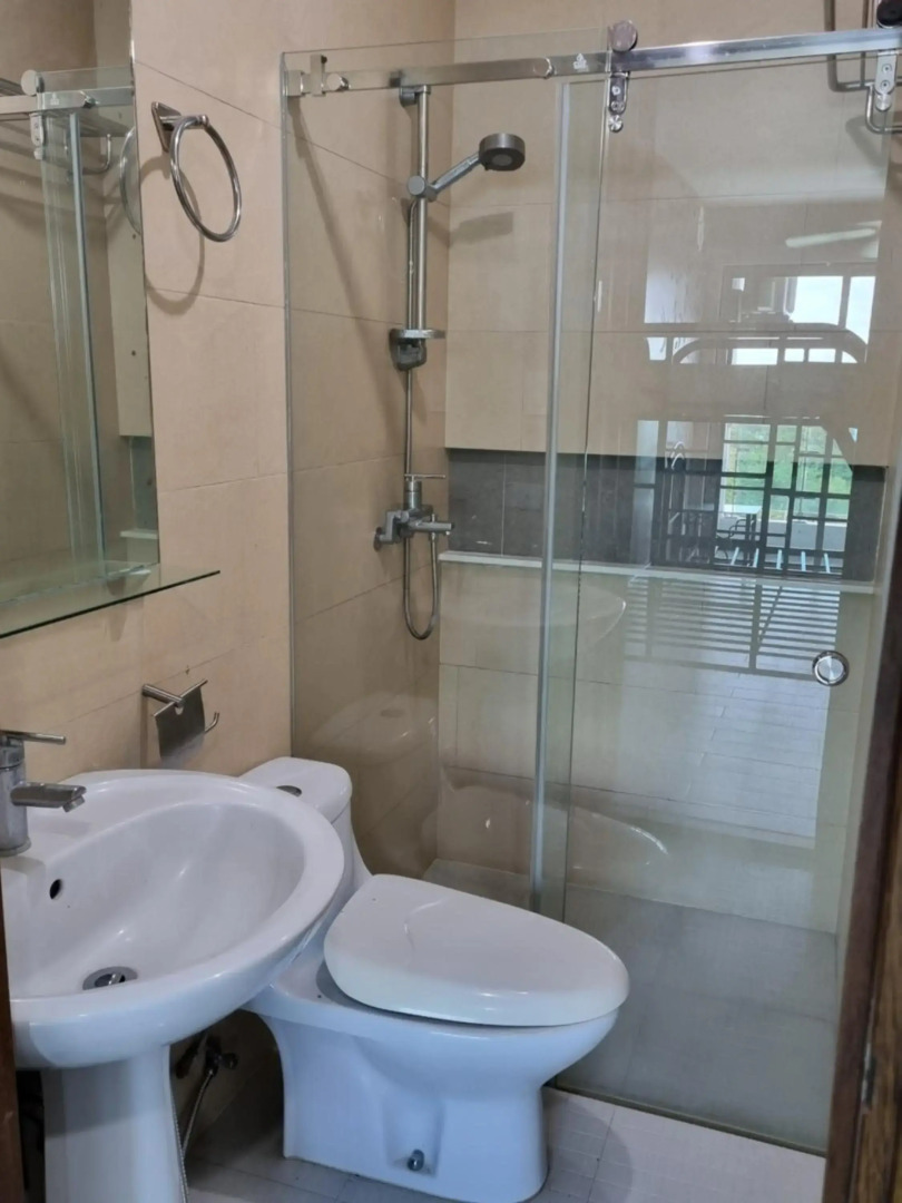 One Tagaytay Place Condo by Dean