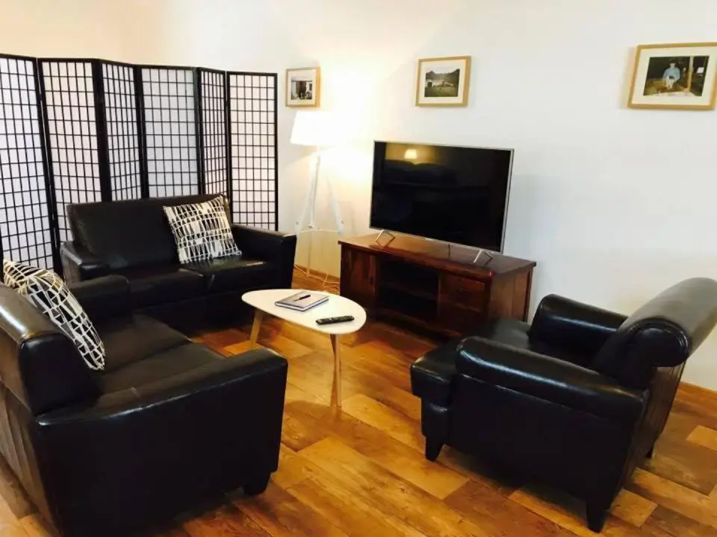 Óseyri Hlaðan -The Barn