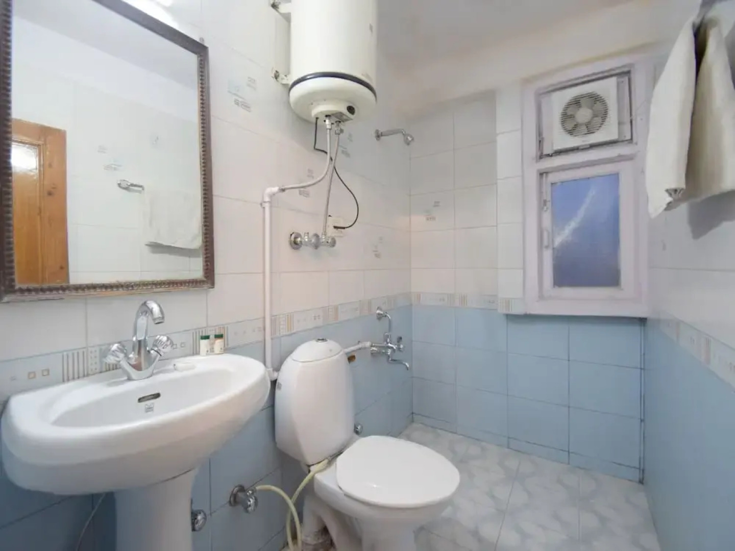 OYO 6138 Hotel Majestic Grand