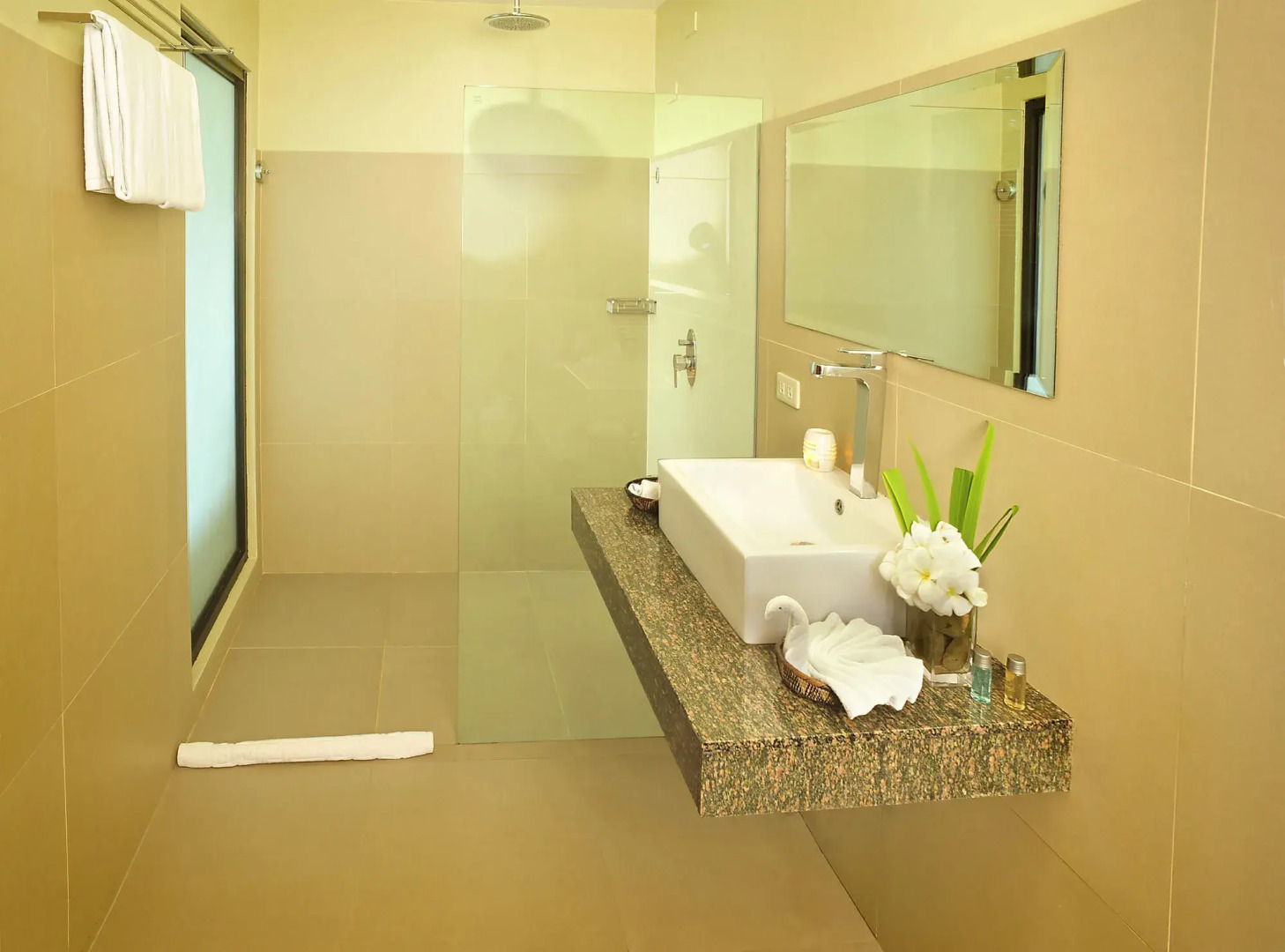 Aiyanar Beach and Dive Resort