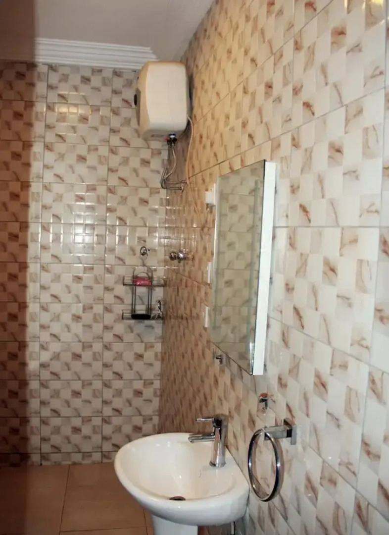 Lovely Apartment Bargain Rate, Accra, Ghana