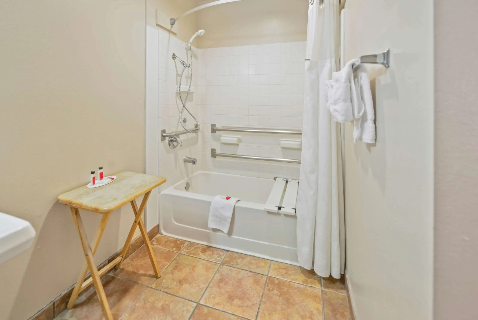 Days Inn by Wyndham Lebec