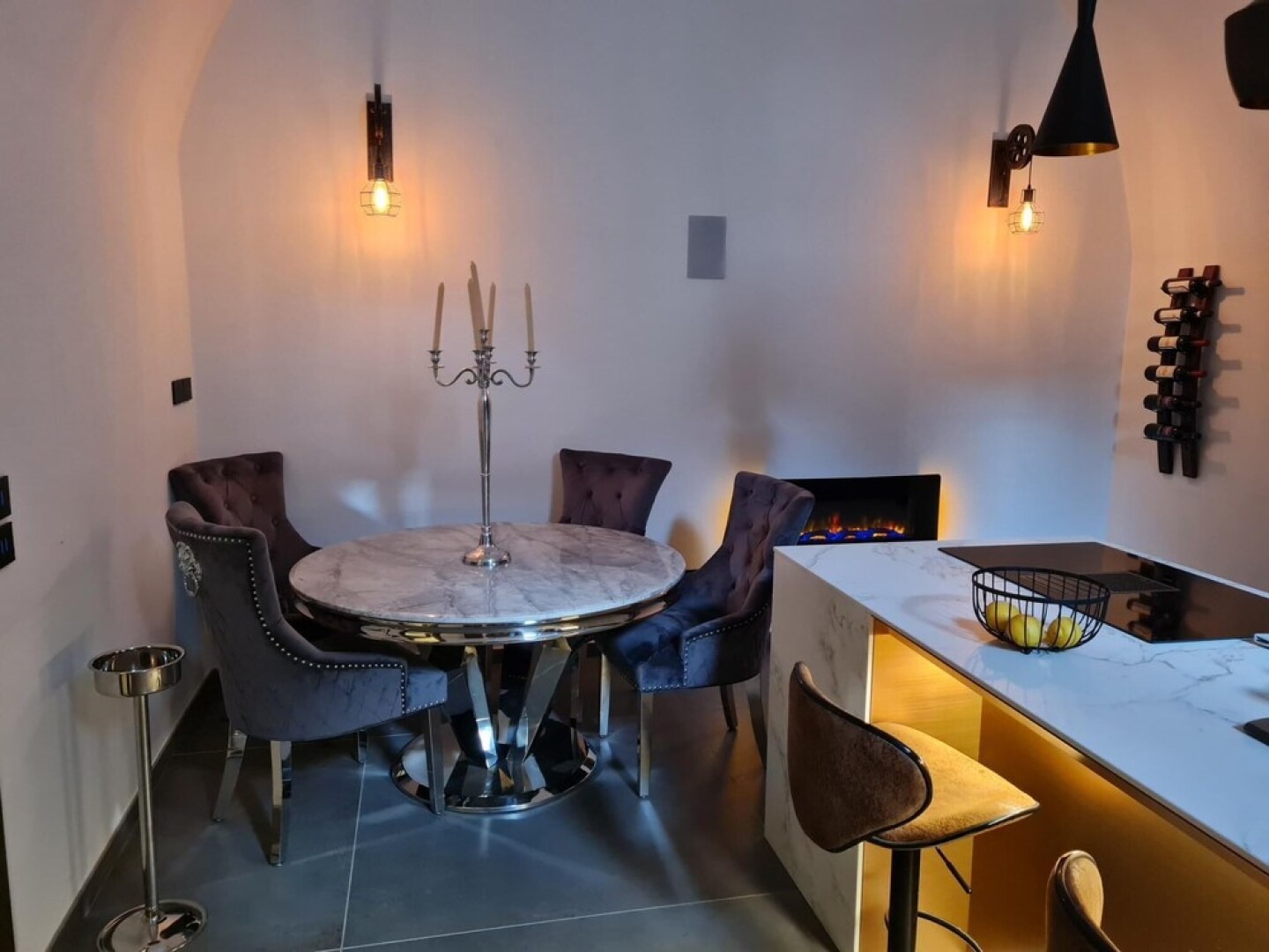 1-bed Cottage With Indoor hot tub and Sauna